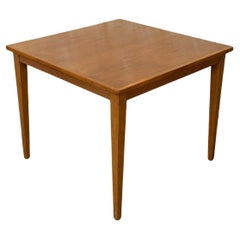 Table basse, table d'appoint ou table d'appoint en teck Kvaletit, design danois moderne des années 60 et 70