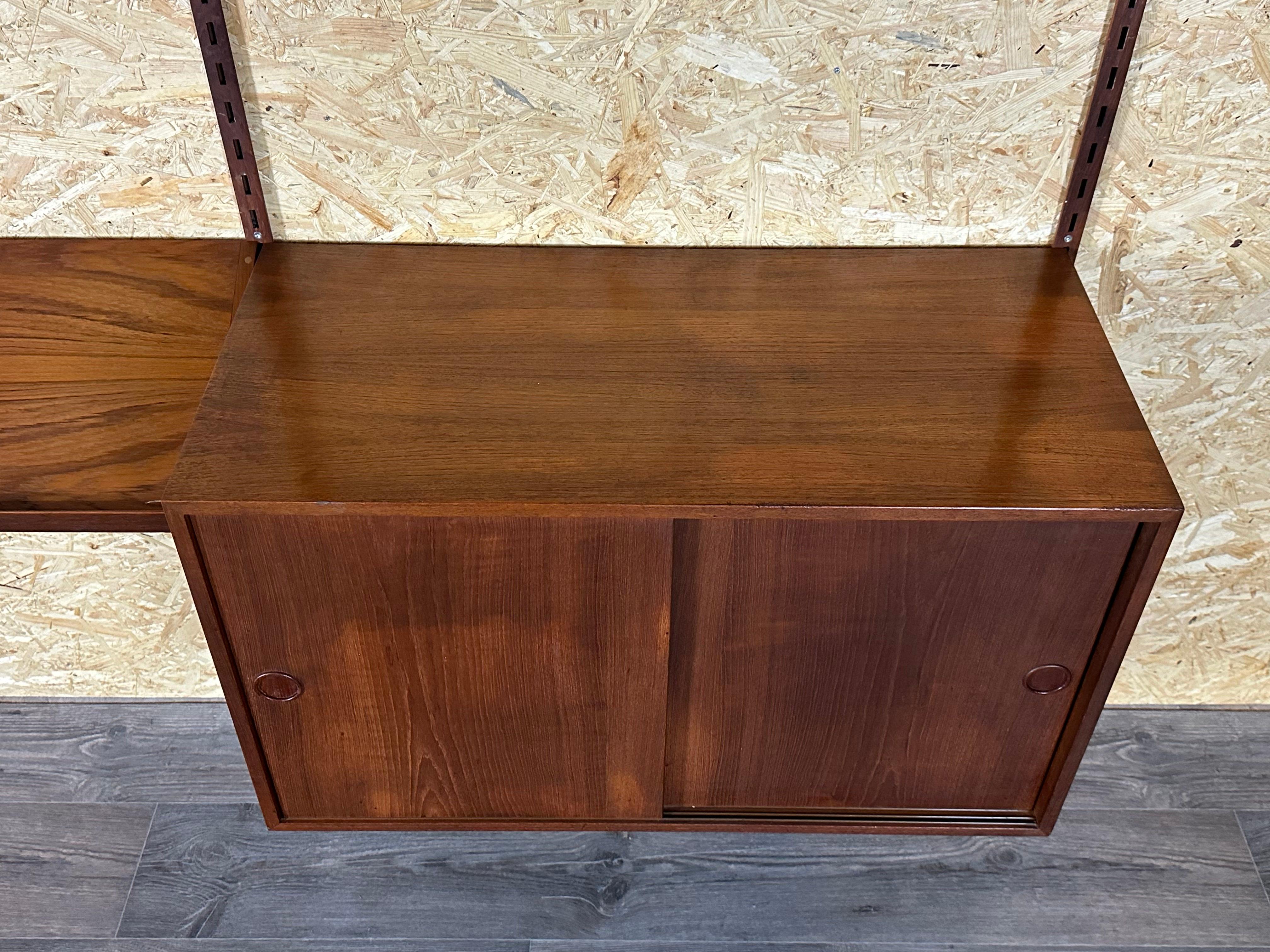 Scaffale da parete in teak anni '60/'70 Wall Unit Kai Kristiansen per FM Møbler Danimarca in vendita 8