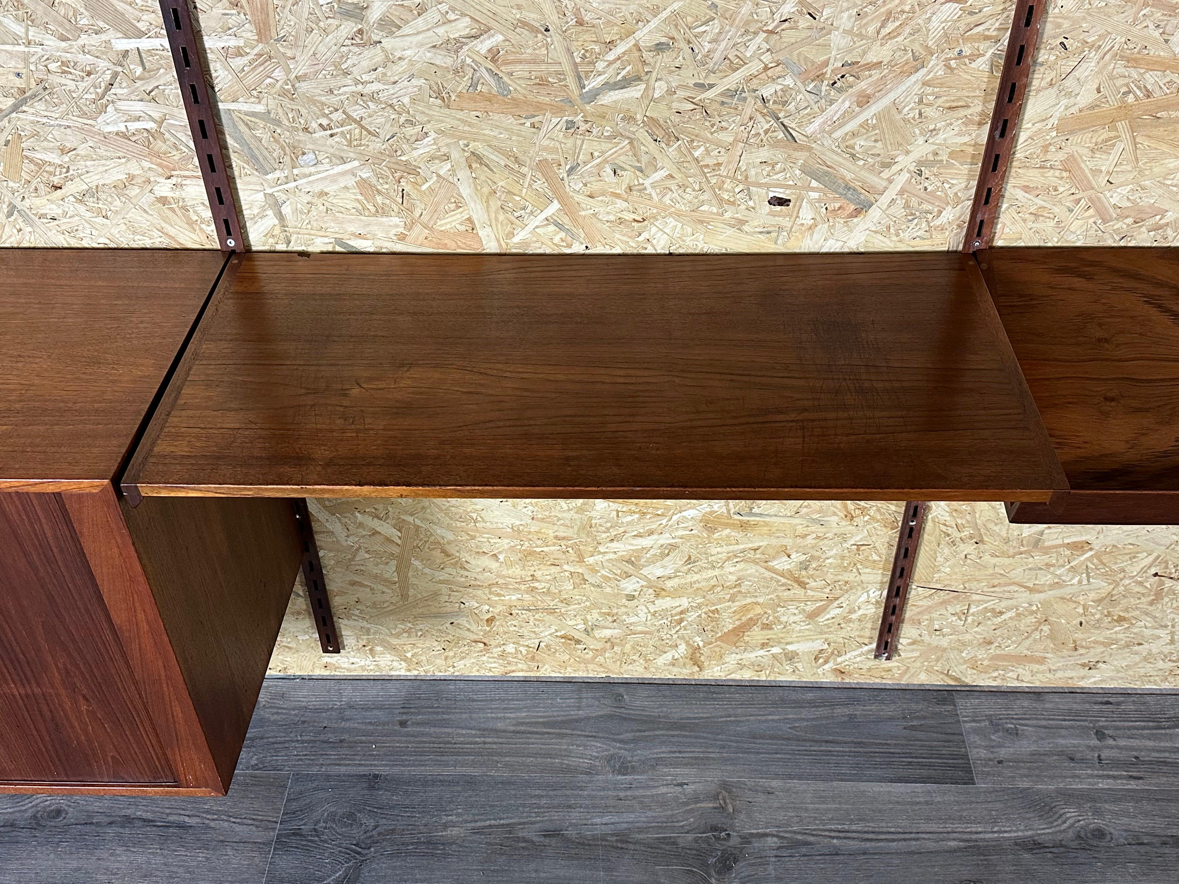 Scaffale da parete in teak anni '60/'70 Wall Unit Kai Kristiansen per FM Møbler Danimarca in vendita 9