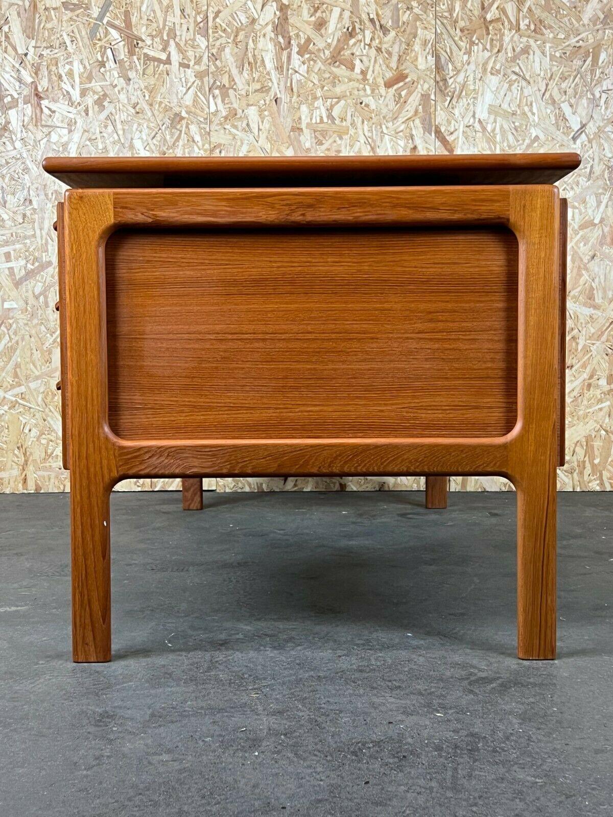 60s 70s Teak Writing Desk by GV Gaasvig for GV Møbler  For Sale 2