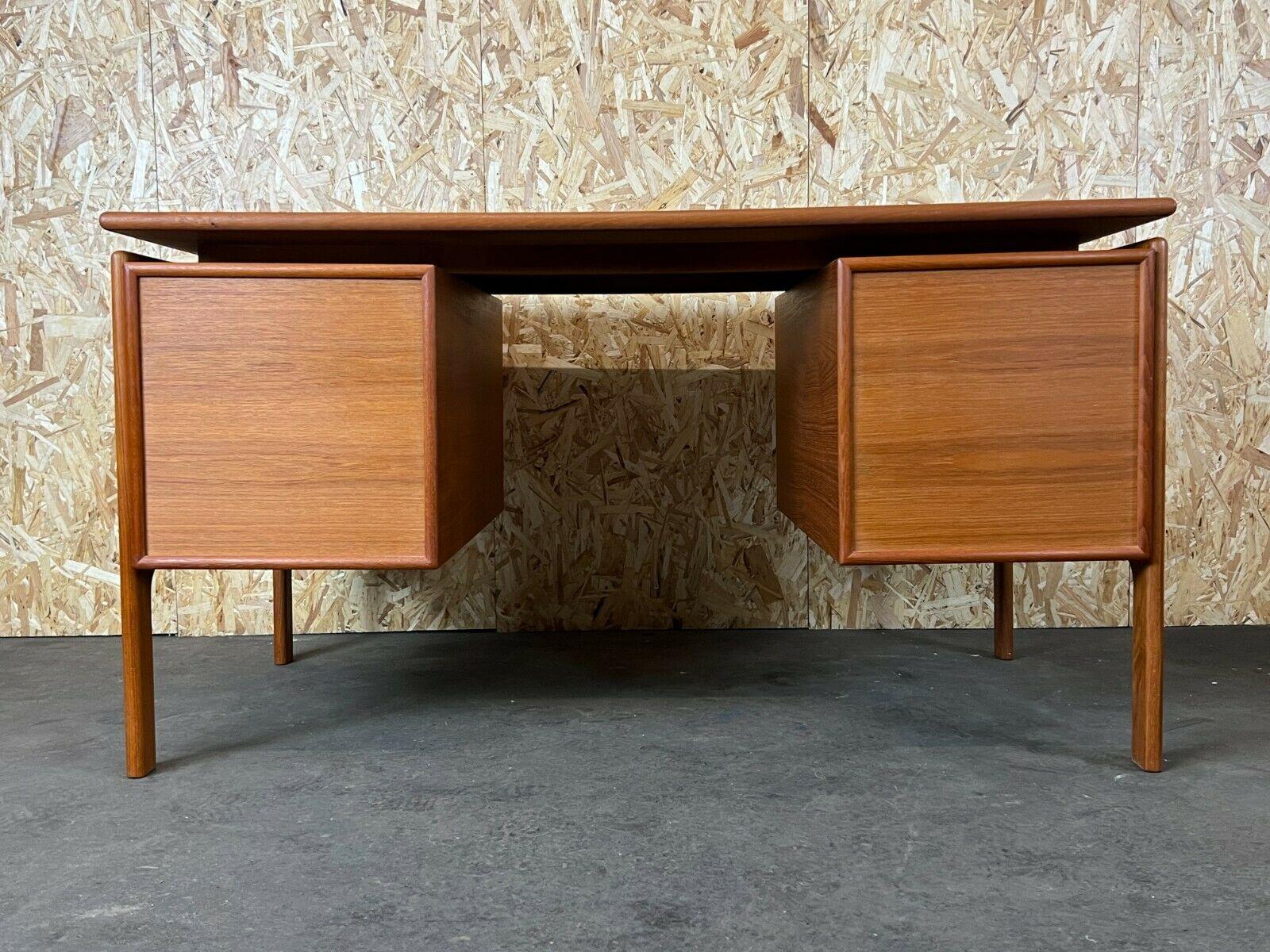 60s 70s Teak Writing Desk by GV Gaasvig for GV Møbler  For Sale 4