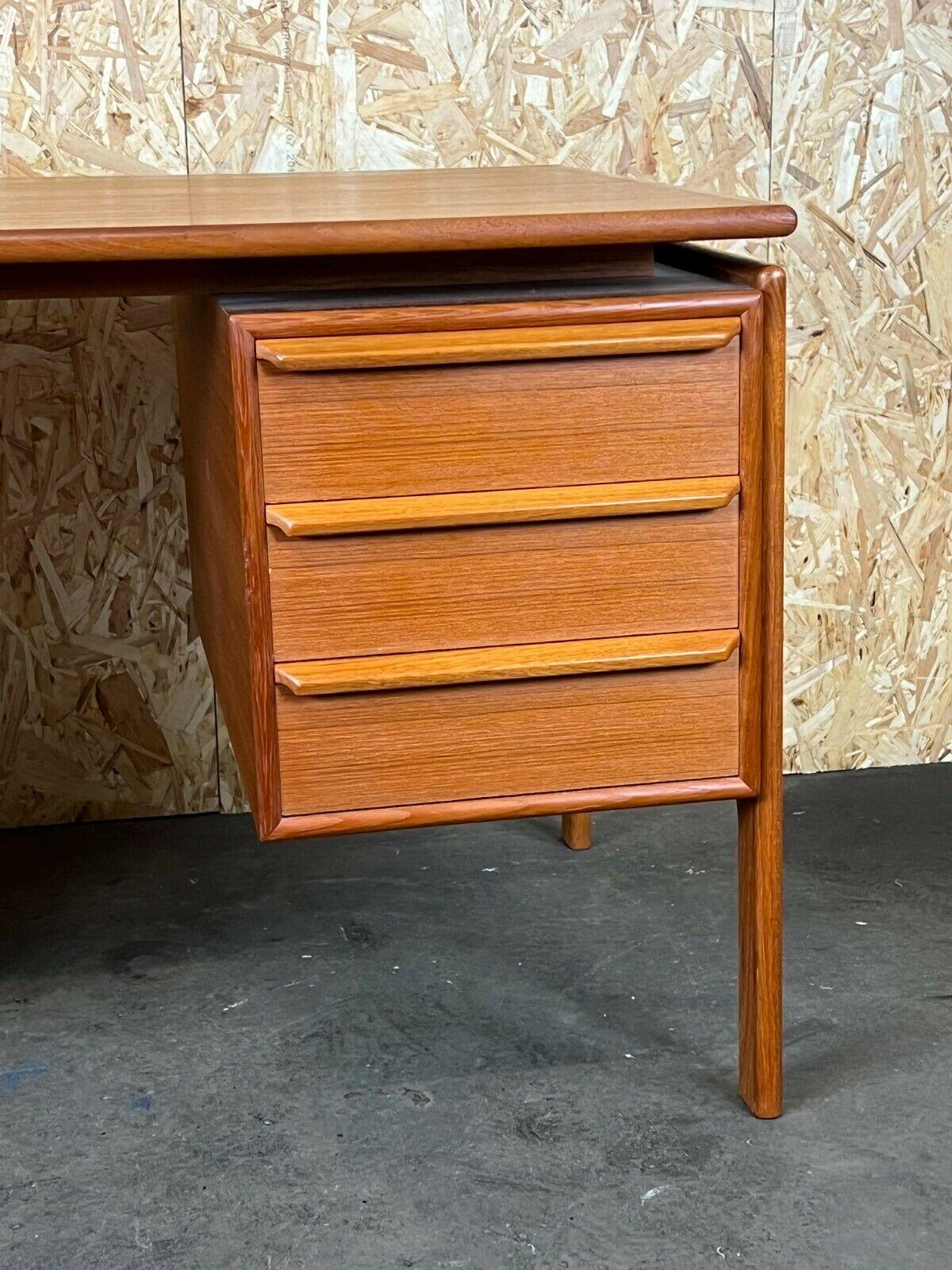 60s desk