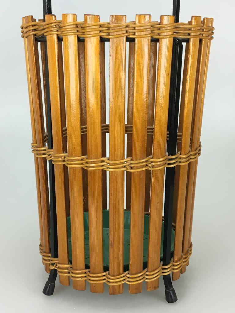 Métal Porte-parapluies en bois et métal design mi-siècle moderne, années 60 70 en vente