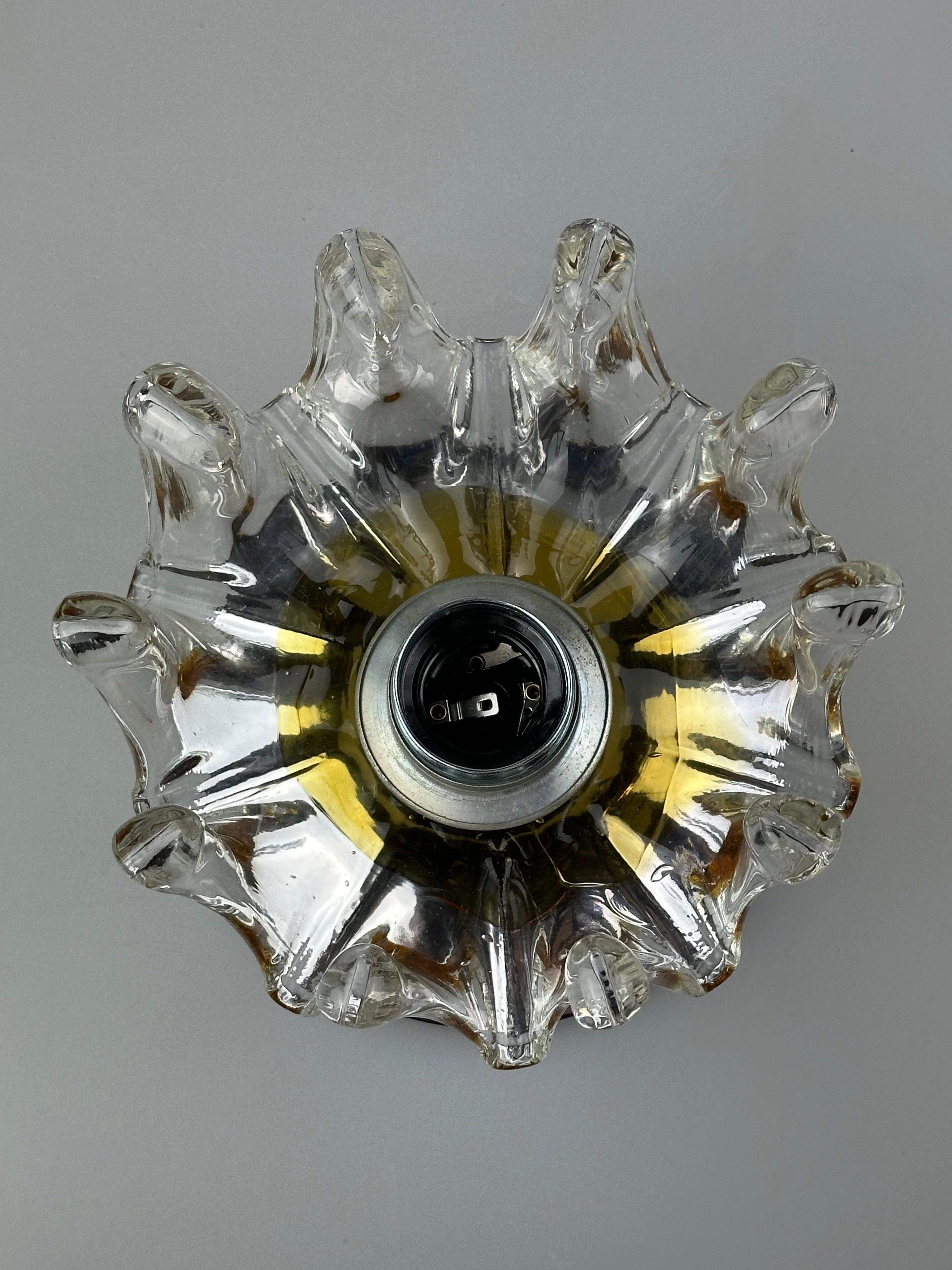 Lampe murale 60s 70s Applique murale en métal et verre Murano Space Age design en vente 4