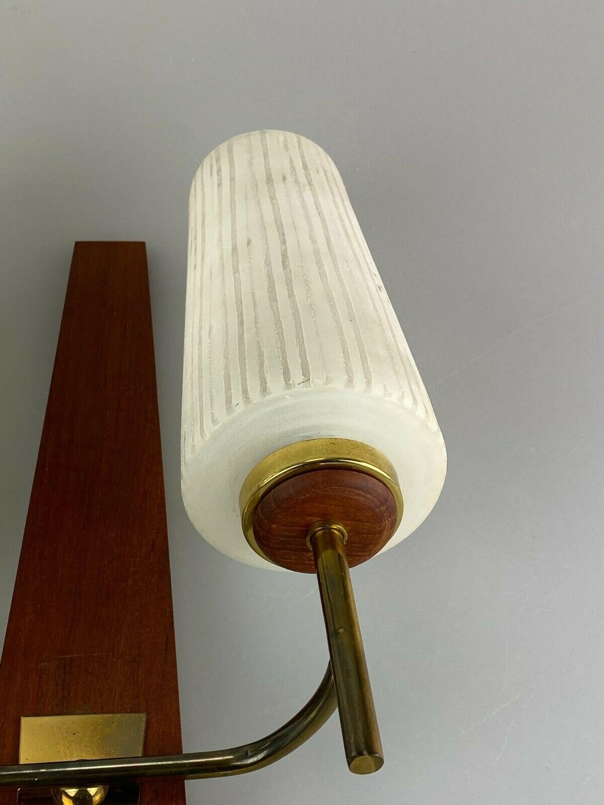 60s 70s Wall Light Wall Lamp Wall Sconce Teak Design 60s 70s In Good Condition In Neuenkirchen, NI