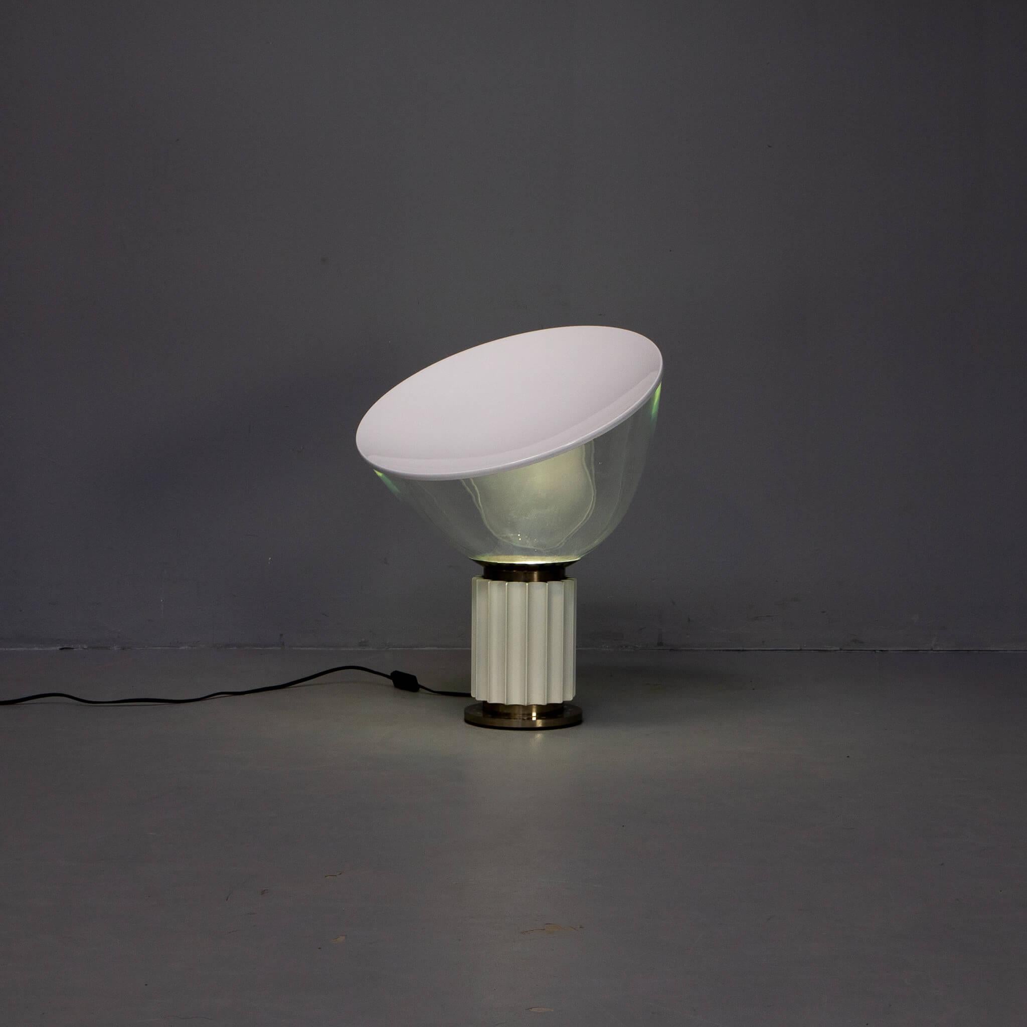 Metallo Lampada da tavolo 'Taccia' di Achille and Pier Giacomo Castiglioni per Flos del 1960