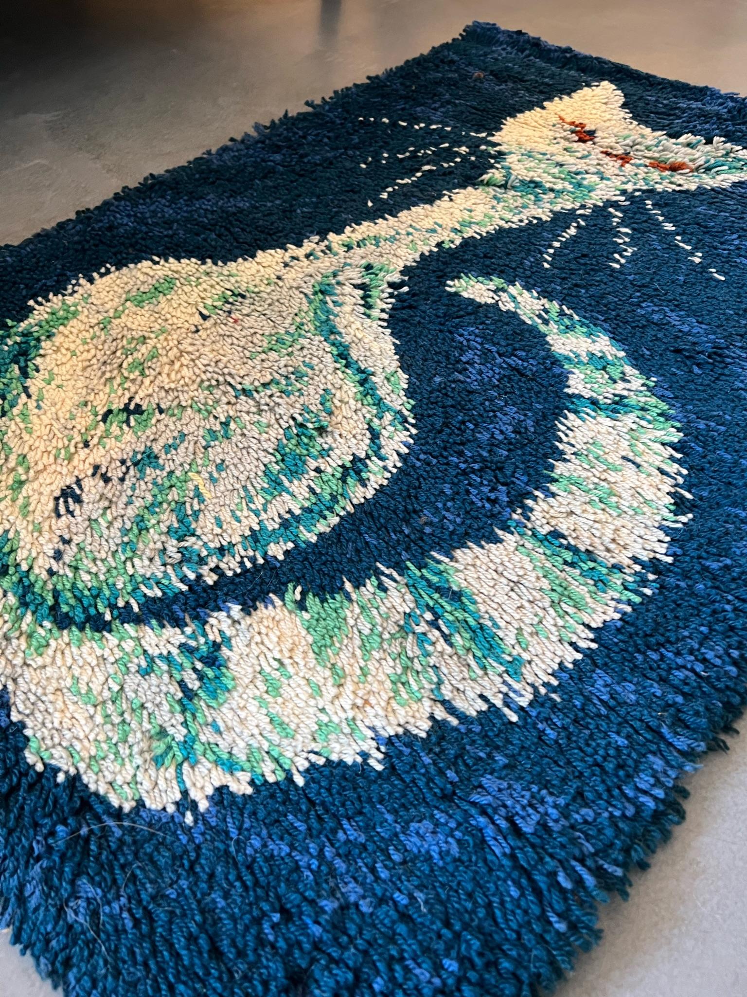 Tapis Rya AIDA des années 60, turquoise, bleu et vert chat, moderne, non numéroté, du milieu du siècle dernier Excellent état - En vente à Los Angeles, CA