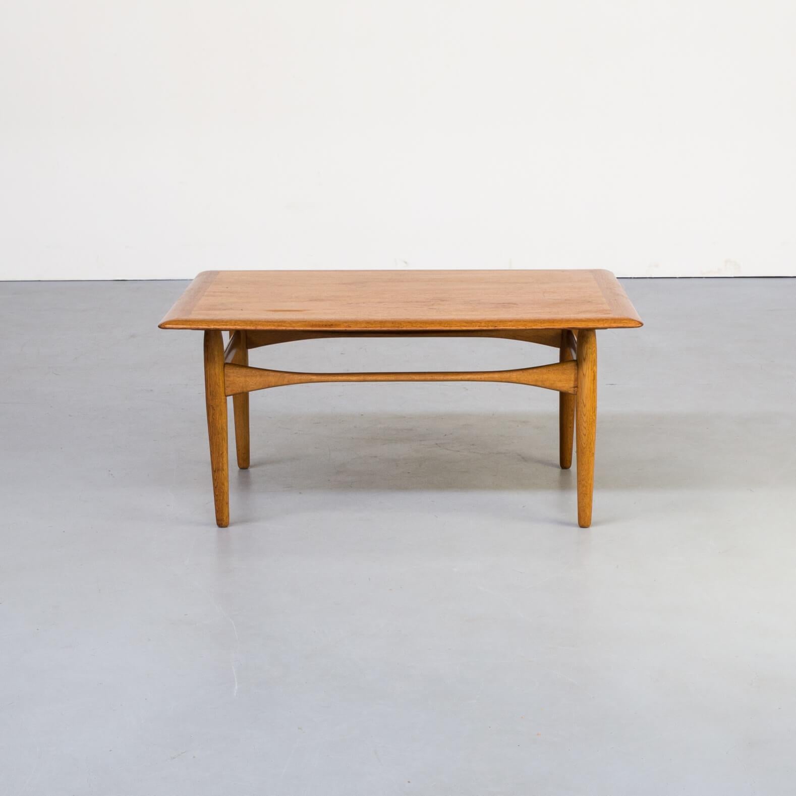 Dutch 1960s Aksel Bender Madsen Table for Bovenkamp For Sale