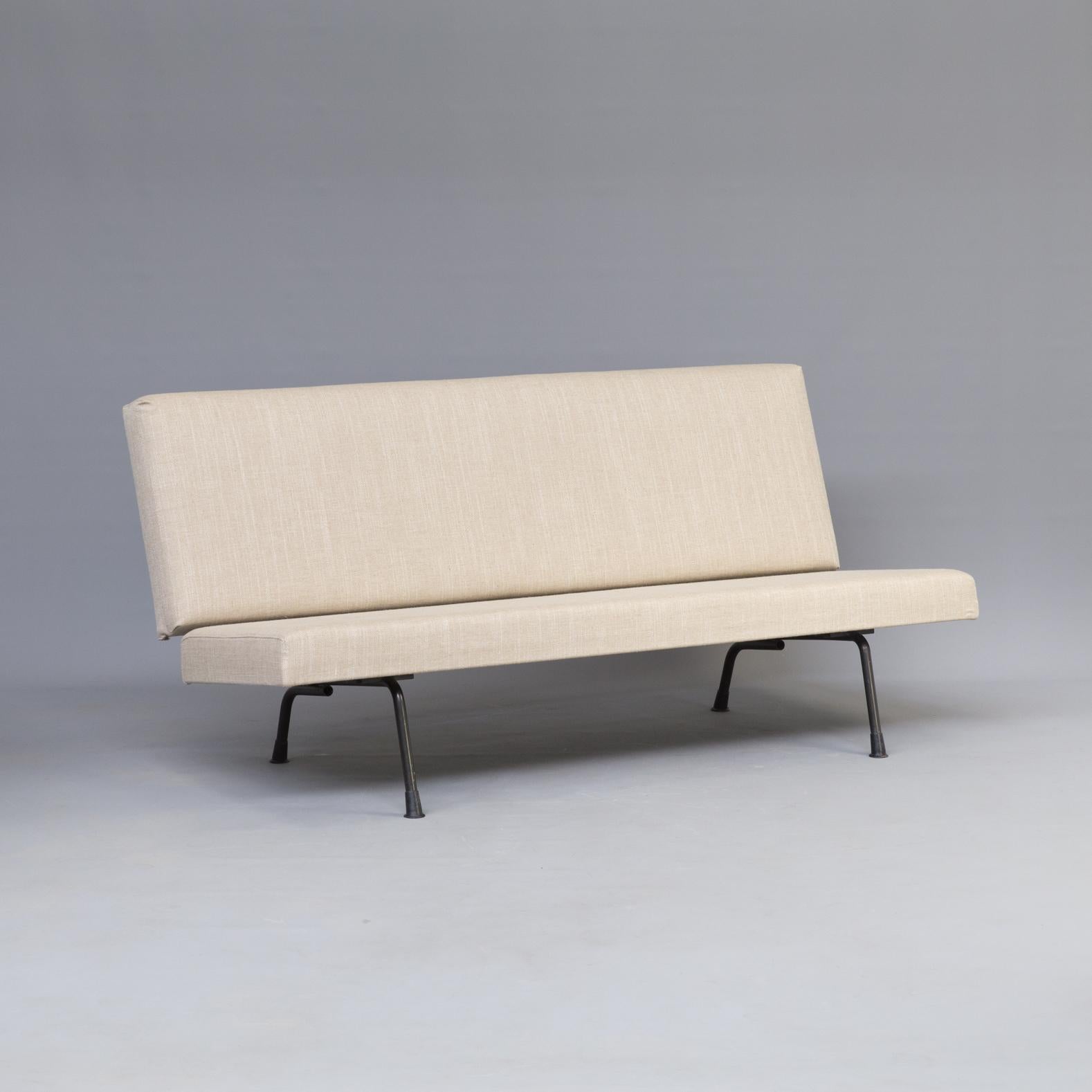 Mid-Century Modern 1960s André Cordemeyer Model 1712 Sofa for Gispen For Sale