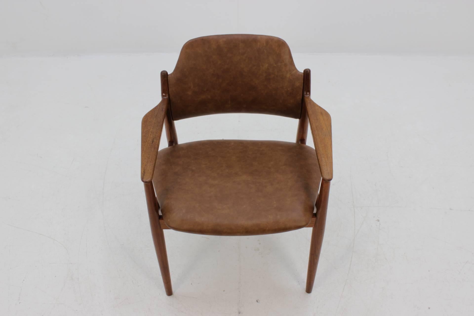 Leather 1960s Arne Vodder Danish Teak Armchair