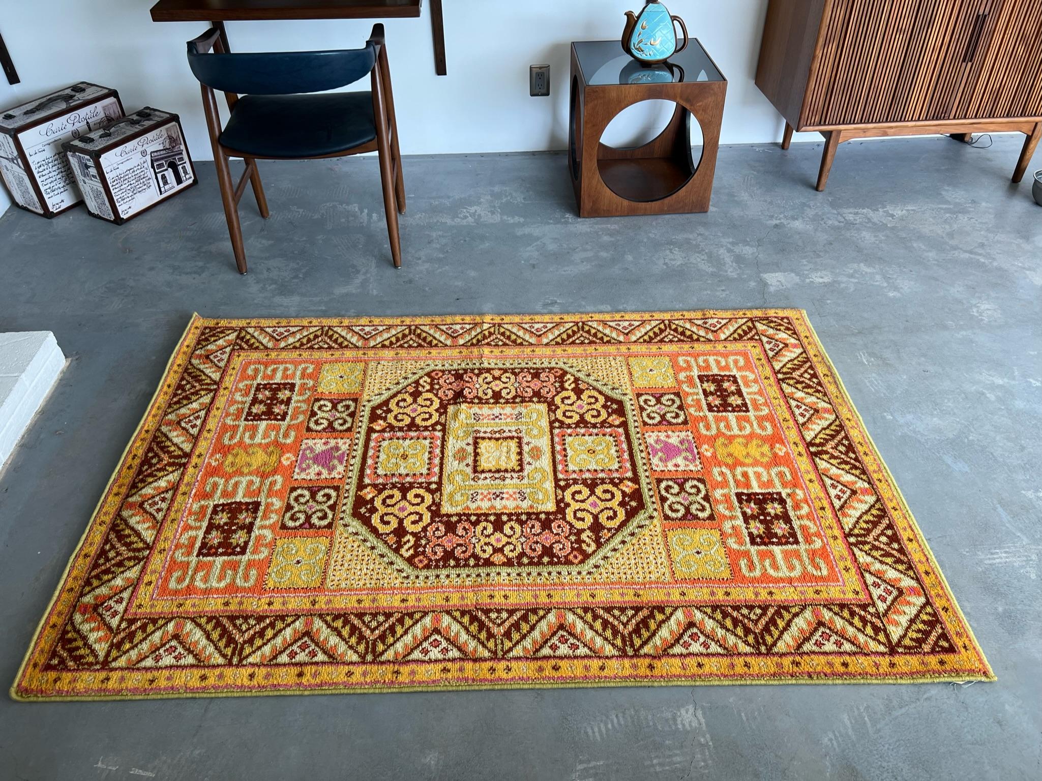 60s CASPIAN Octagon Loop Pile Wool UNUSED Mid Century Modern Caucasian Kazak Rug For Sale 2