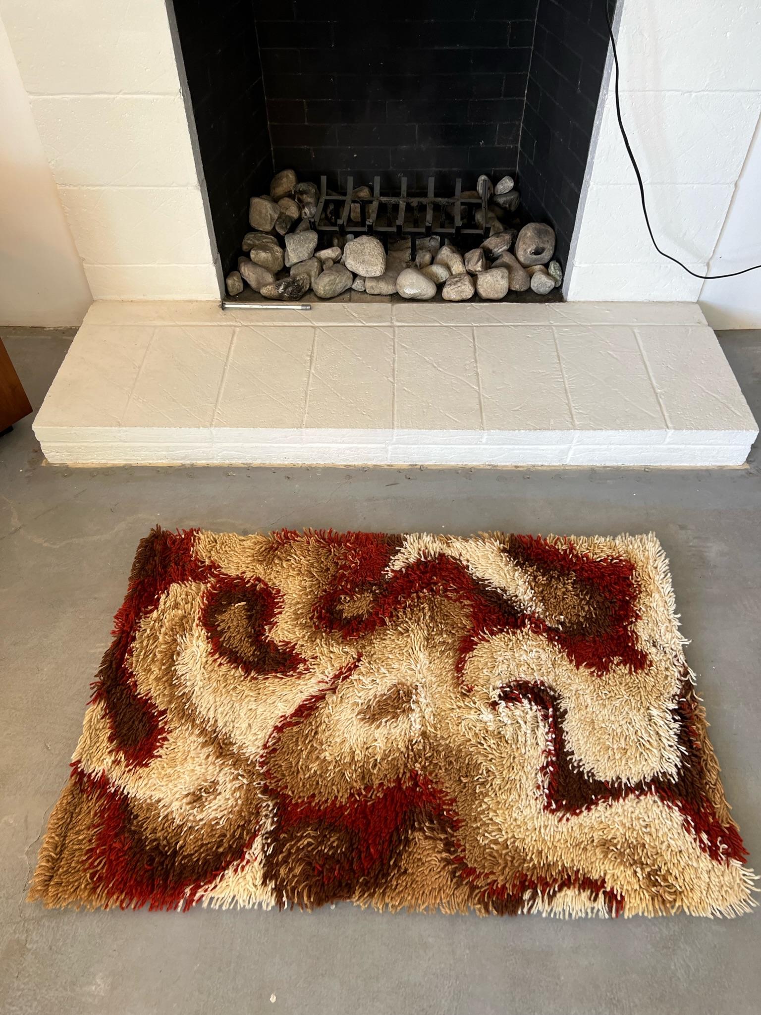 60's DANIA TAEPPER Abstract Wool UNUSED Modern Danish Rya Rug Waves Mid Century For Sale 2