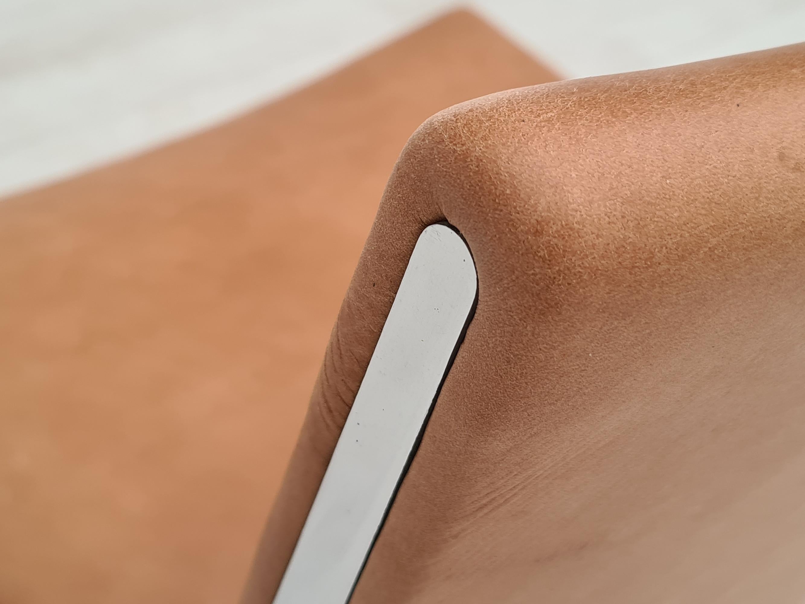 Chaise Ap38 de H.J. Wegner, design danois des annes 60, entirement restaure, cuir en vente 10