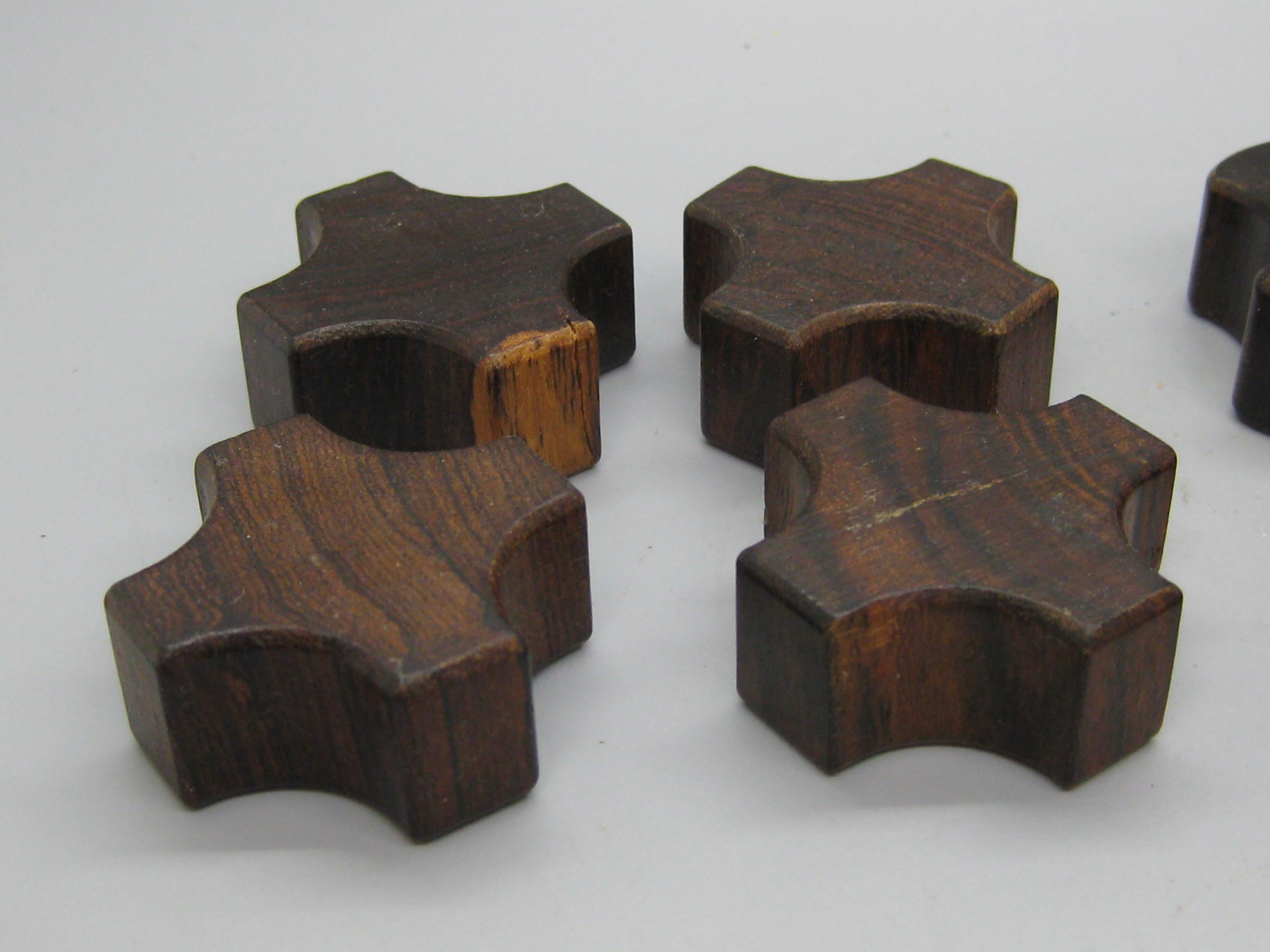 60's Don S Shoemaker for Senal Carved Rosewood Tic-tac-toe Game Mexico Sculpture For Sale 10