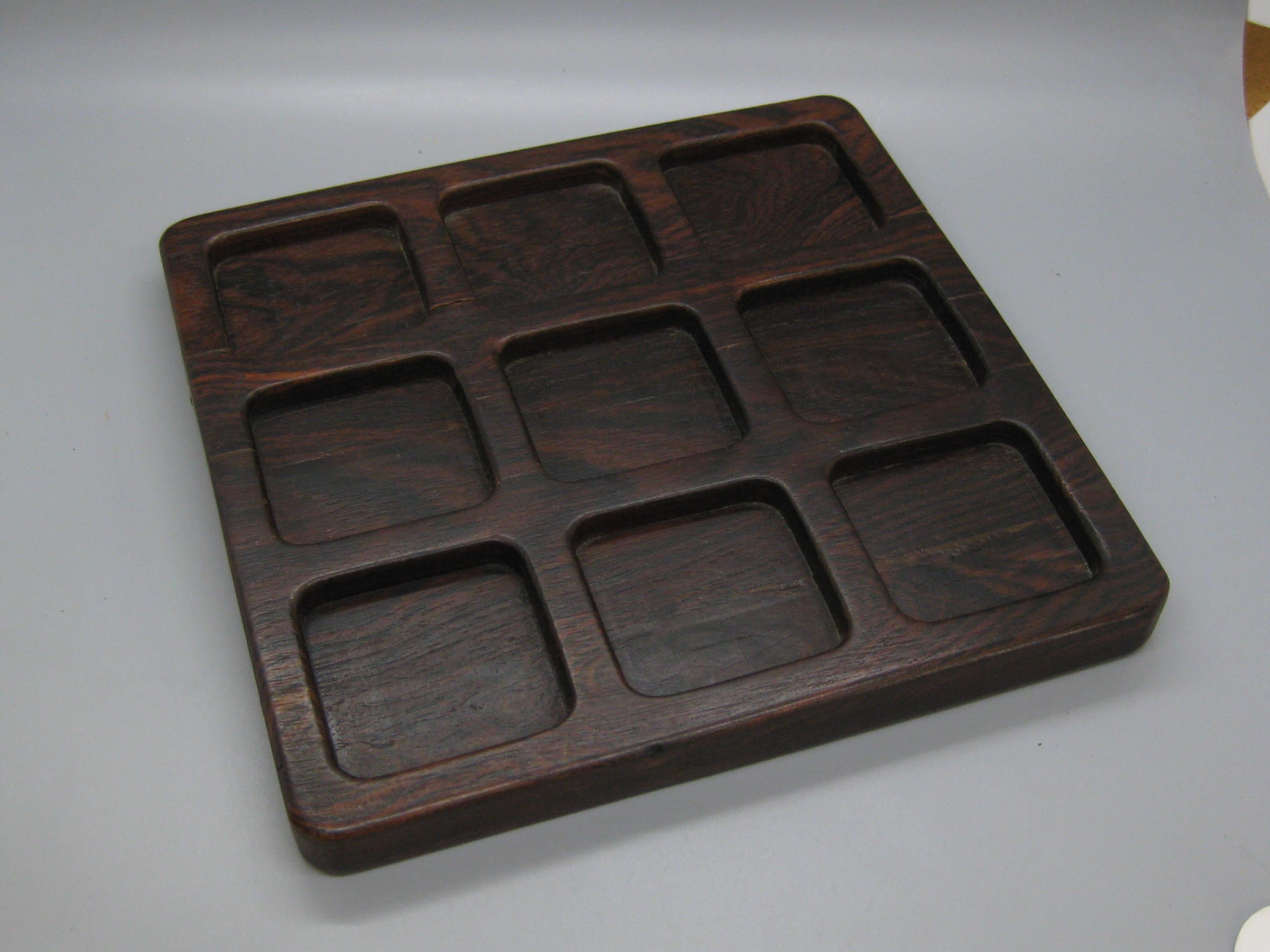 Hand-Carved 60's Don S Shoemaker for Senal Carved Rosewood Tic-tac-toe Game Mexico Sculpture For Sale