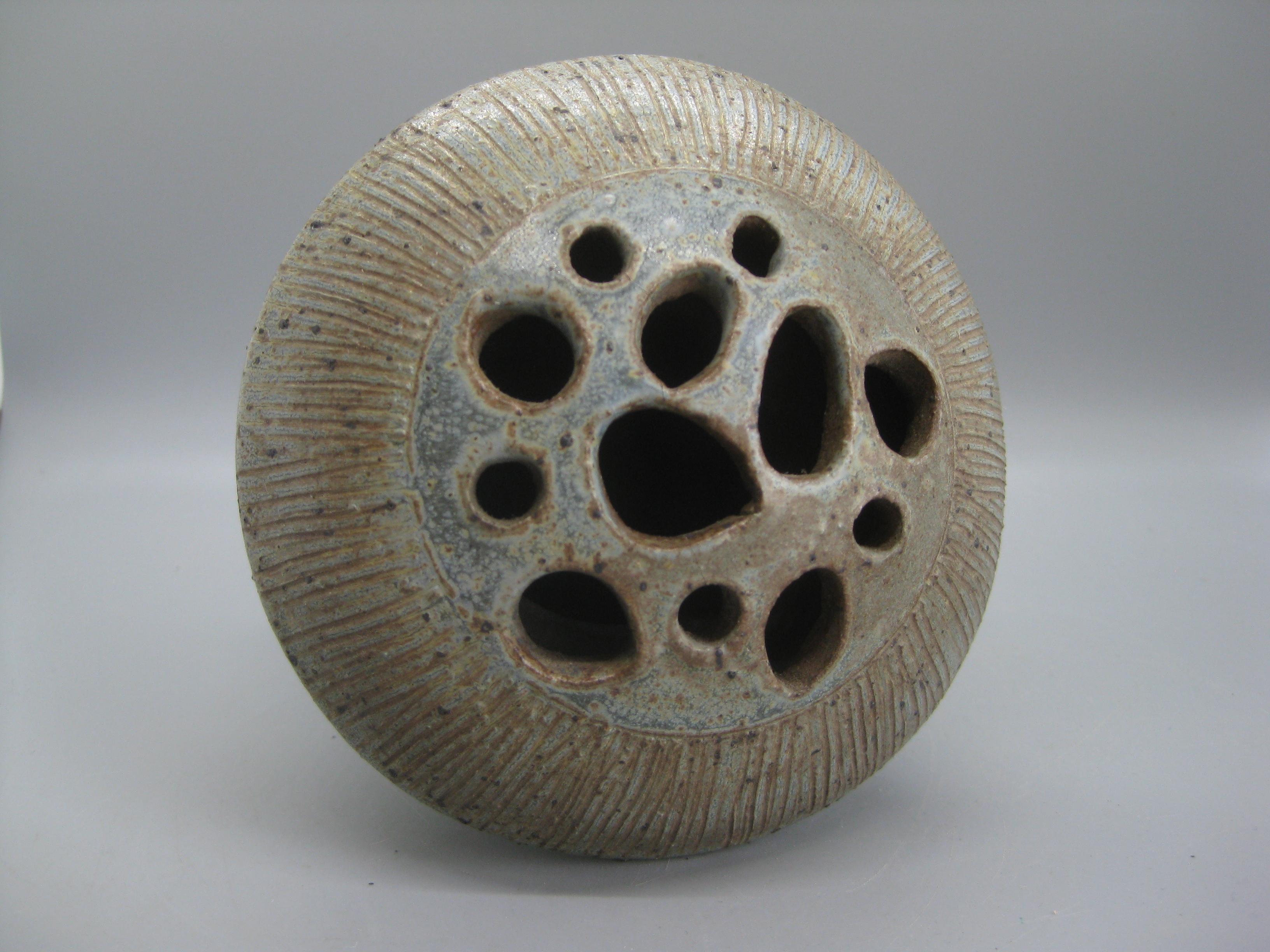 Ed Cromley California Studio Art Pottery Sgraffito Organic Weed Vase Vessel 5
