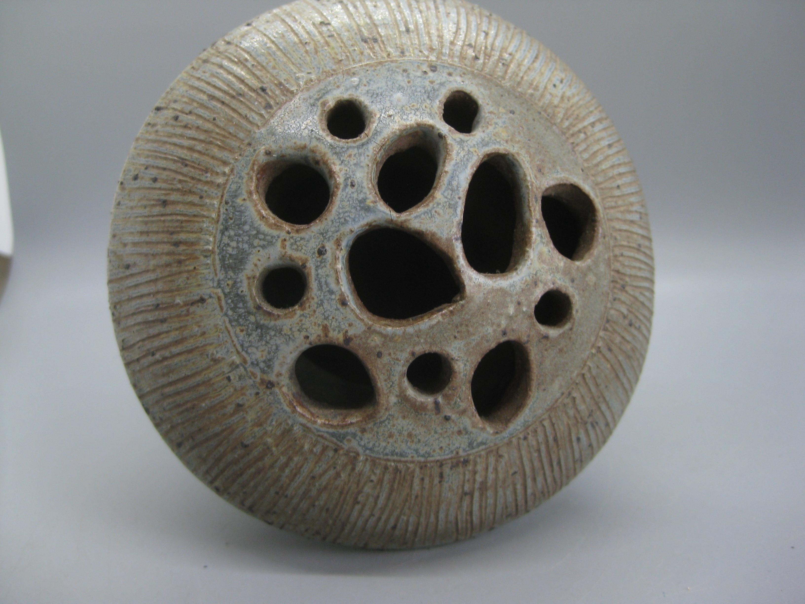 Ed Cromley California Studio Art Pottery Sgraffito Organic Weed Vase Vessel 6