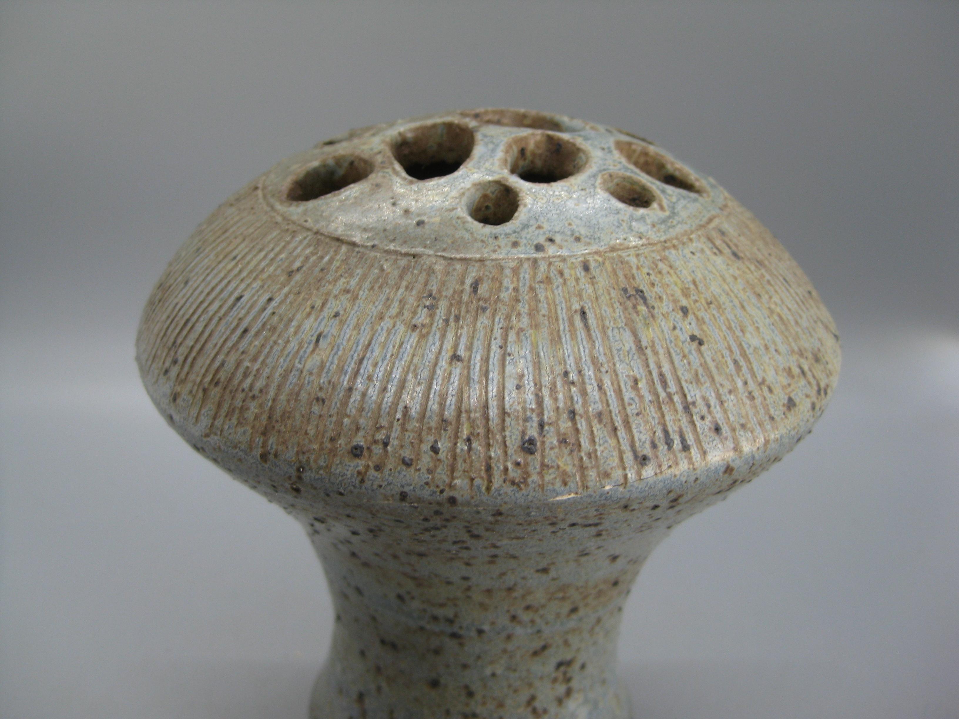 20th Century Ed Cromley California Studio Art Pottery Sgraffito Organic Weed Vase Vessel