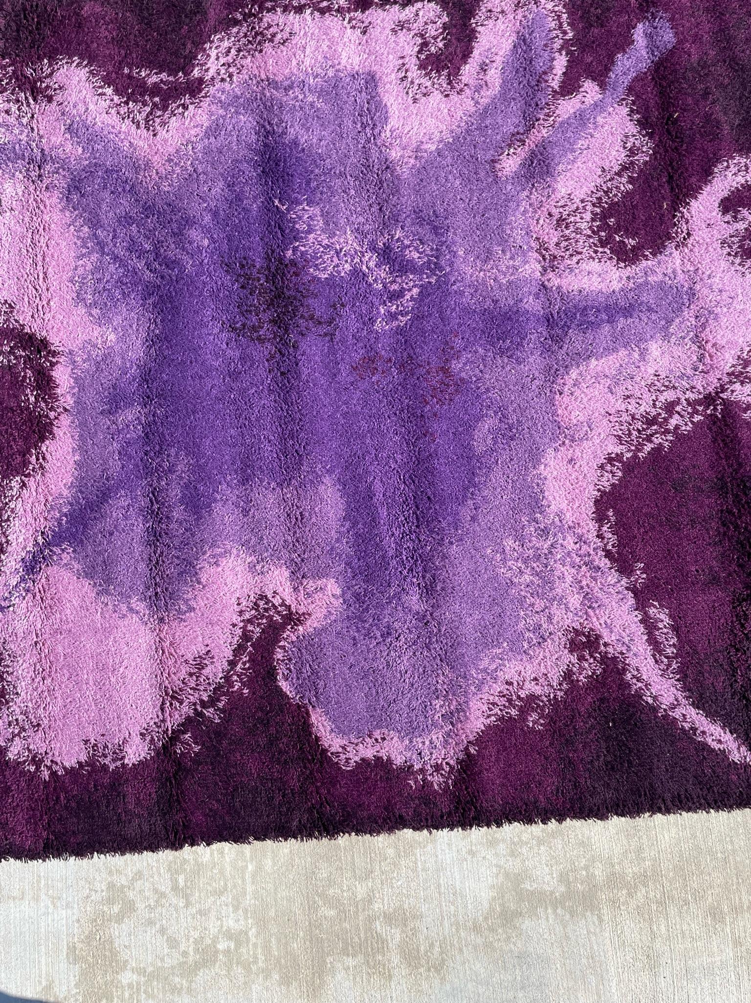 60's EKSPORT WILTON Mid Century UNUSED Modern Danish Rya Rug Rorschach Purples For Sale 2