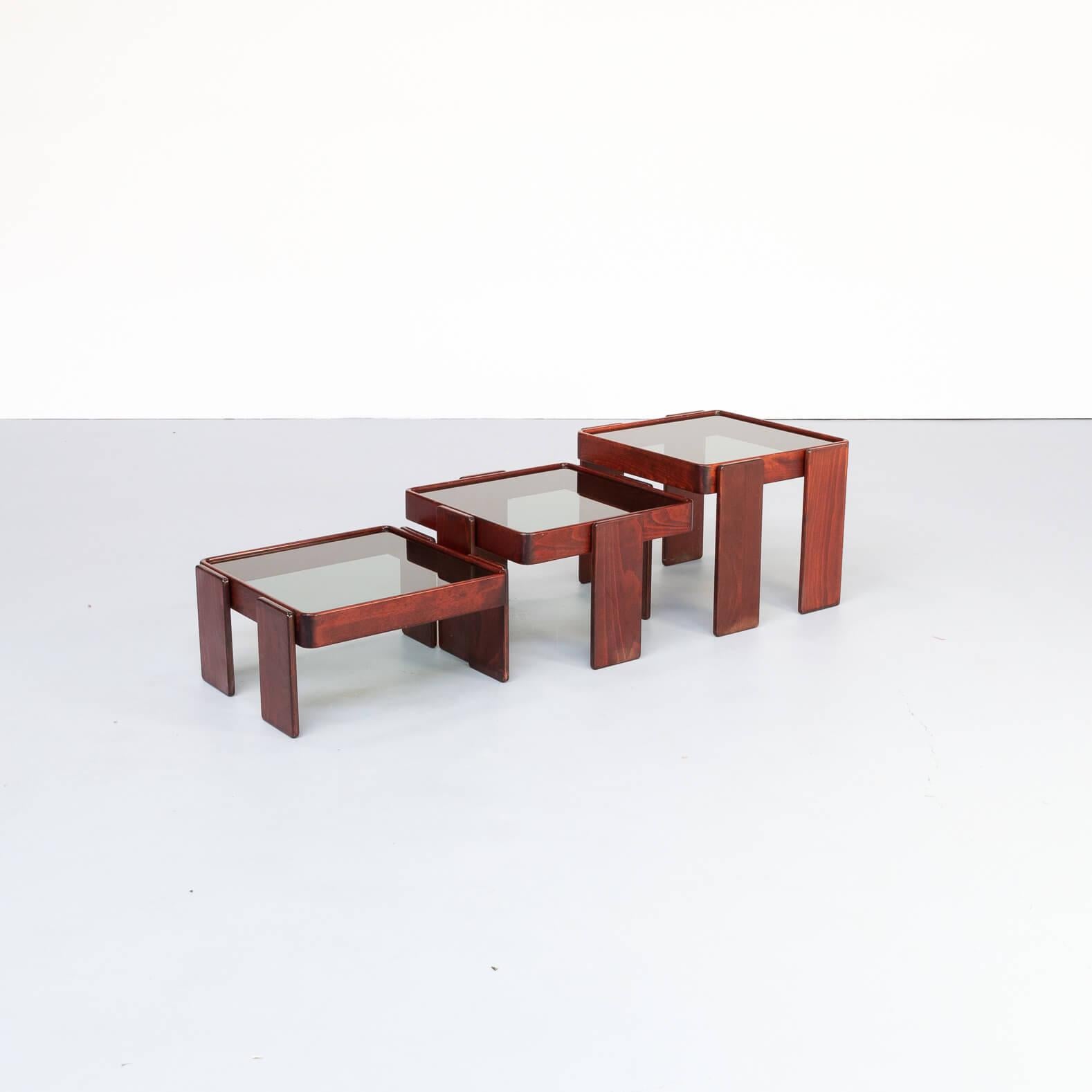 60s Gianfranco Frattini nesting tables for Cassina In Good Condition For Sale In Amstelveen, Noord