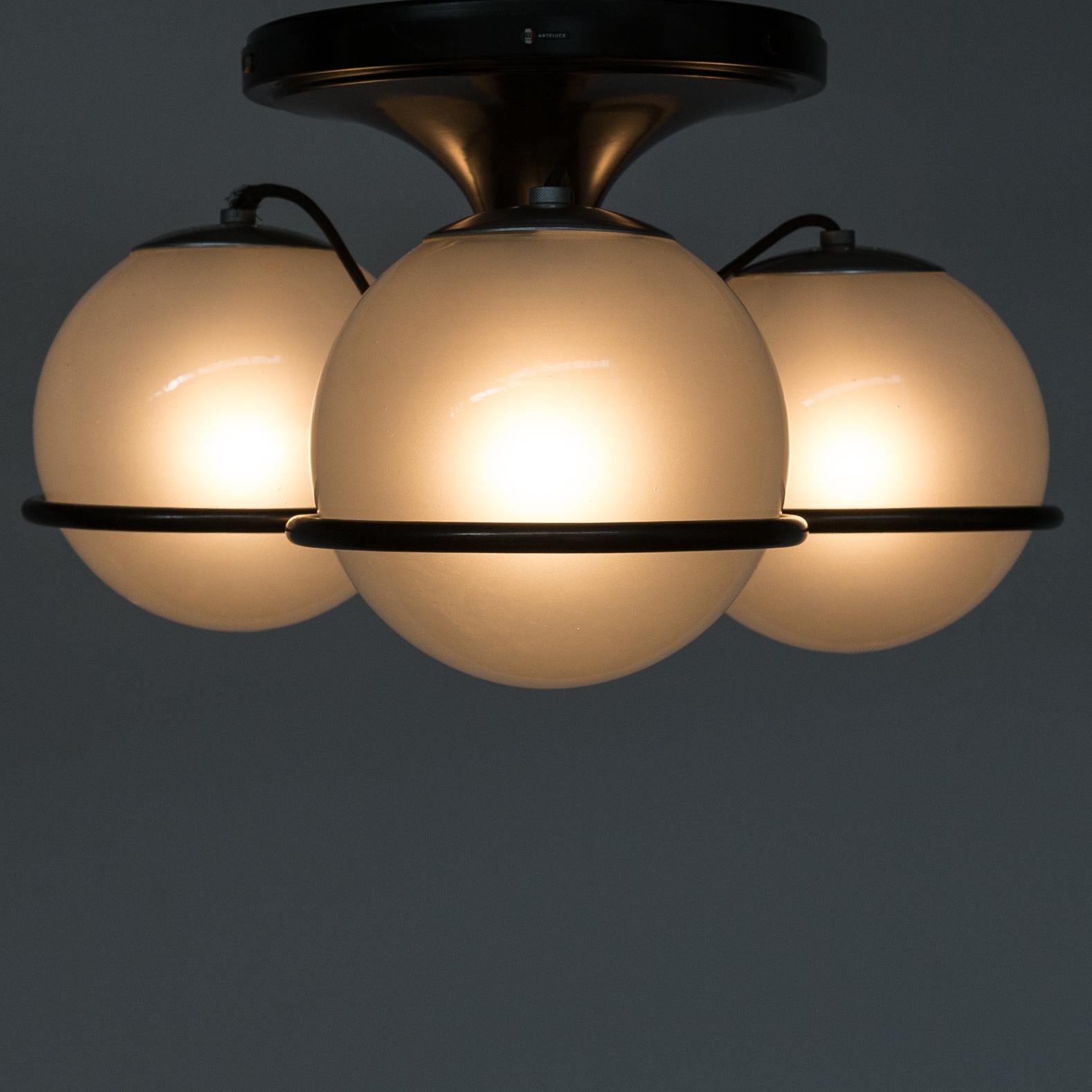 1960s Gino Sarfatti ‘Model 2042/3’ Ceiling Lamp for Arteluce 4