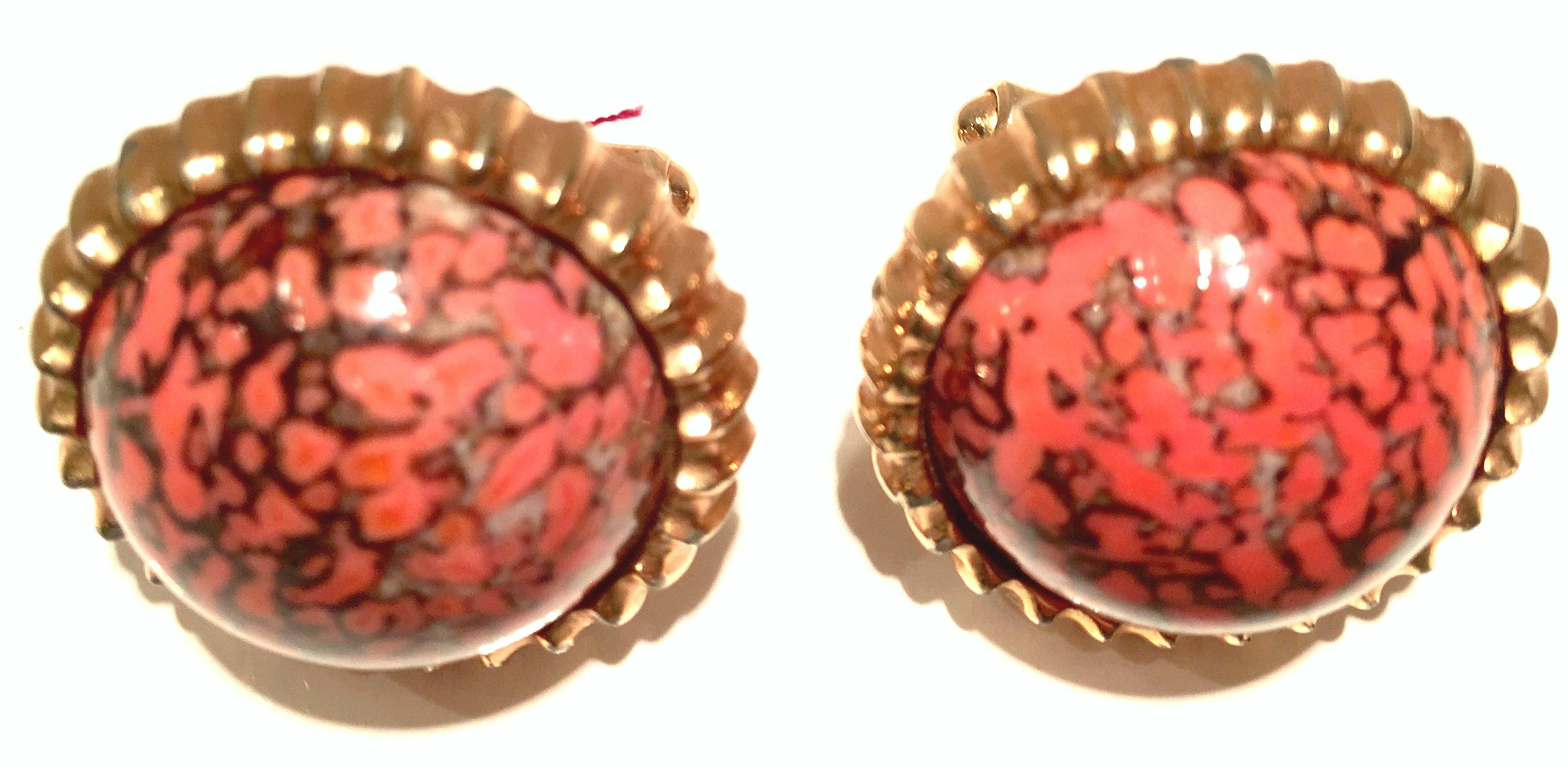 60'S Gold & Coral Glass Stone Cufflinks By Hickock In Good Condition In West Palm Beach, FL