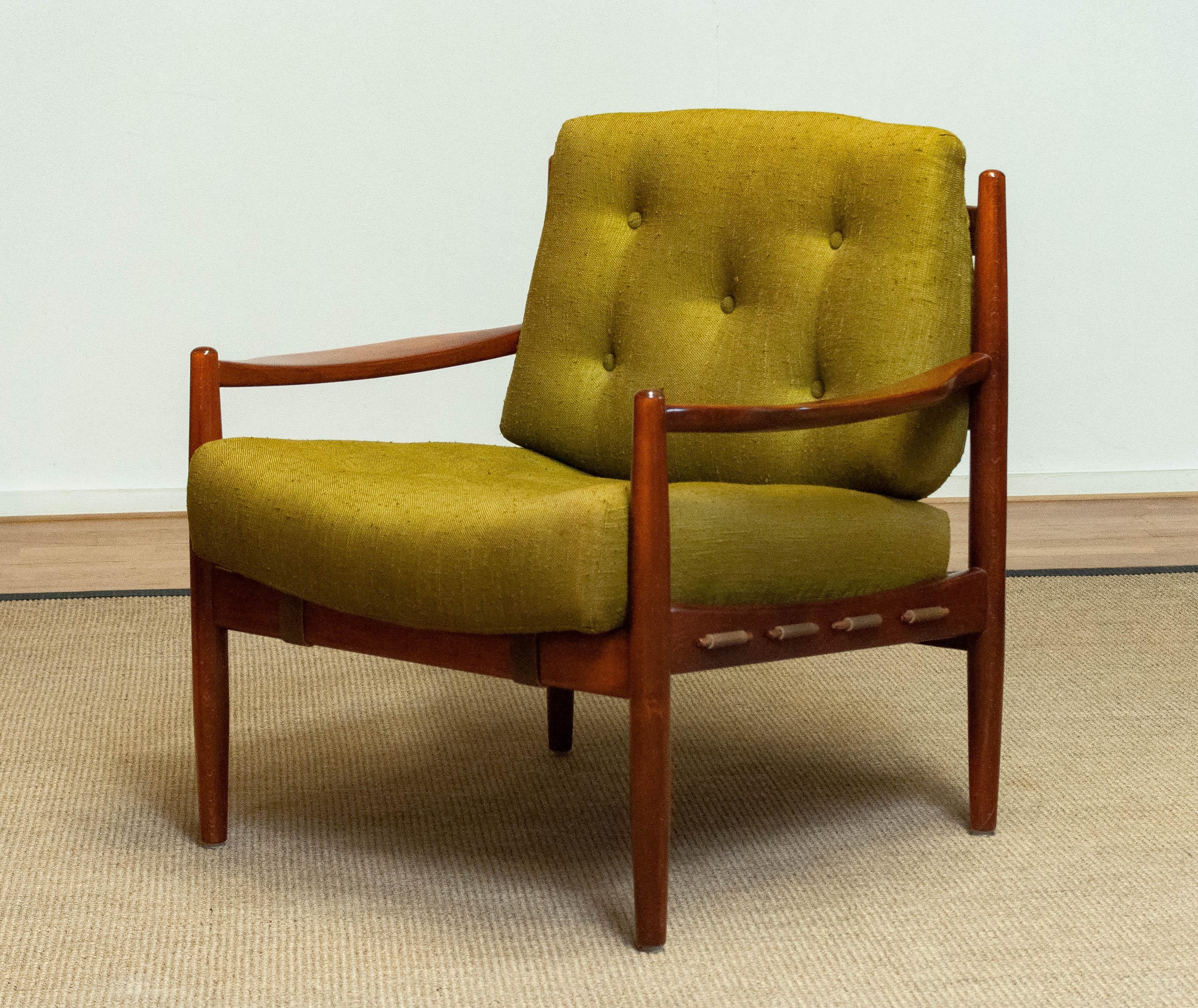 60's Green Linen Lounge Chair By Ingemar Thillmark For OPE Sweden 'Model Läckö' In Good Condition For Sale In Silvolde, Gelderland