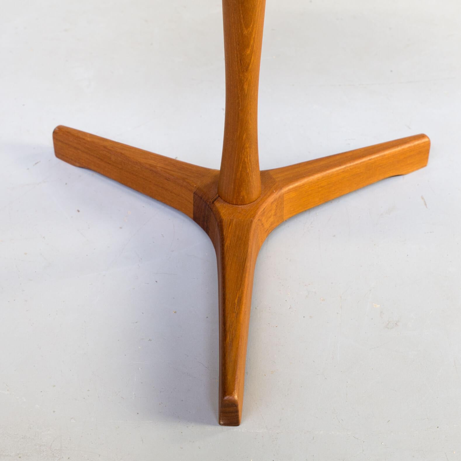 Danish 1960s Hans Andersen Round Teak Side Table for Artek For Sale
