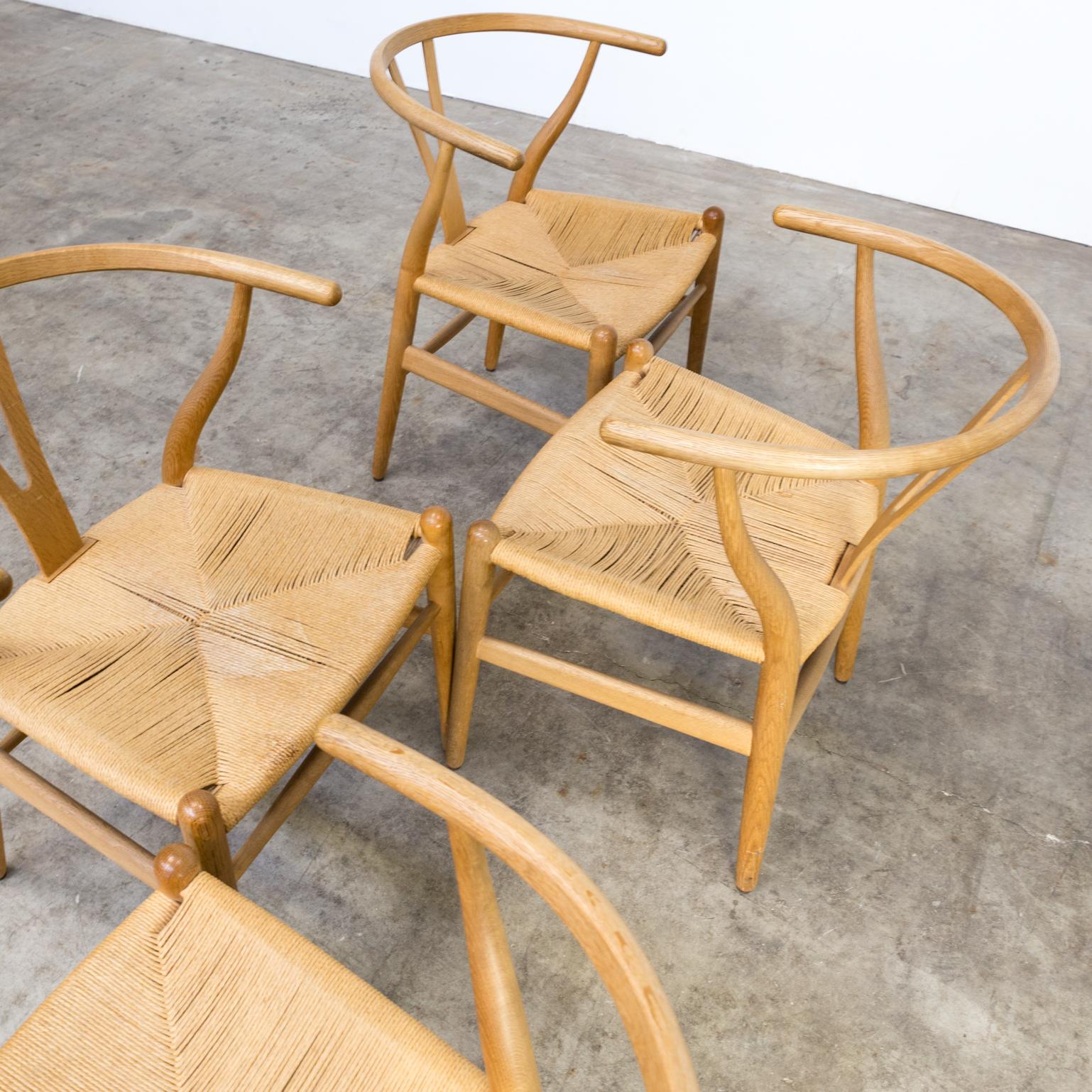 1960s Hans Wegner ‘CH24’ Wishbone Chairs for Carl Hansen & Son For Sale 2