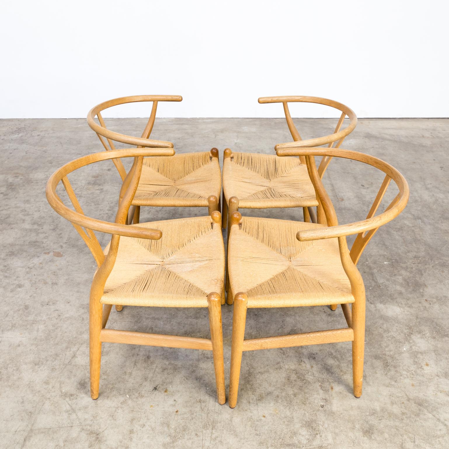 1960s Hans Wegner ‘CH24’ Wishbone Chairs for Carl Hansen & Son For Sale 4