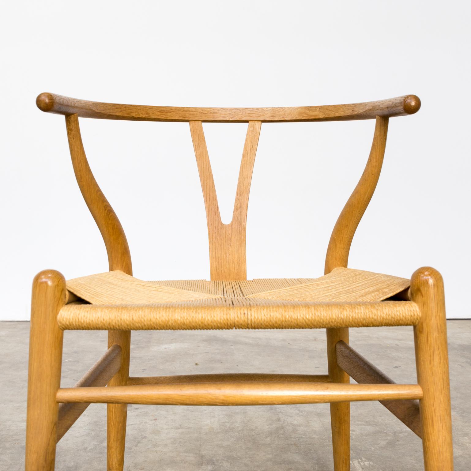 1960s Hans Wegner ‘CH24’ Wishbone Chairs for Carl Hansen & Son For Sale 7