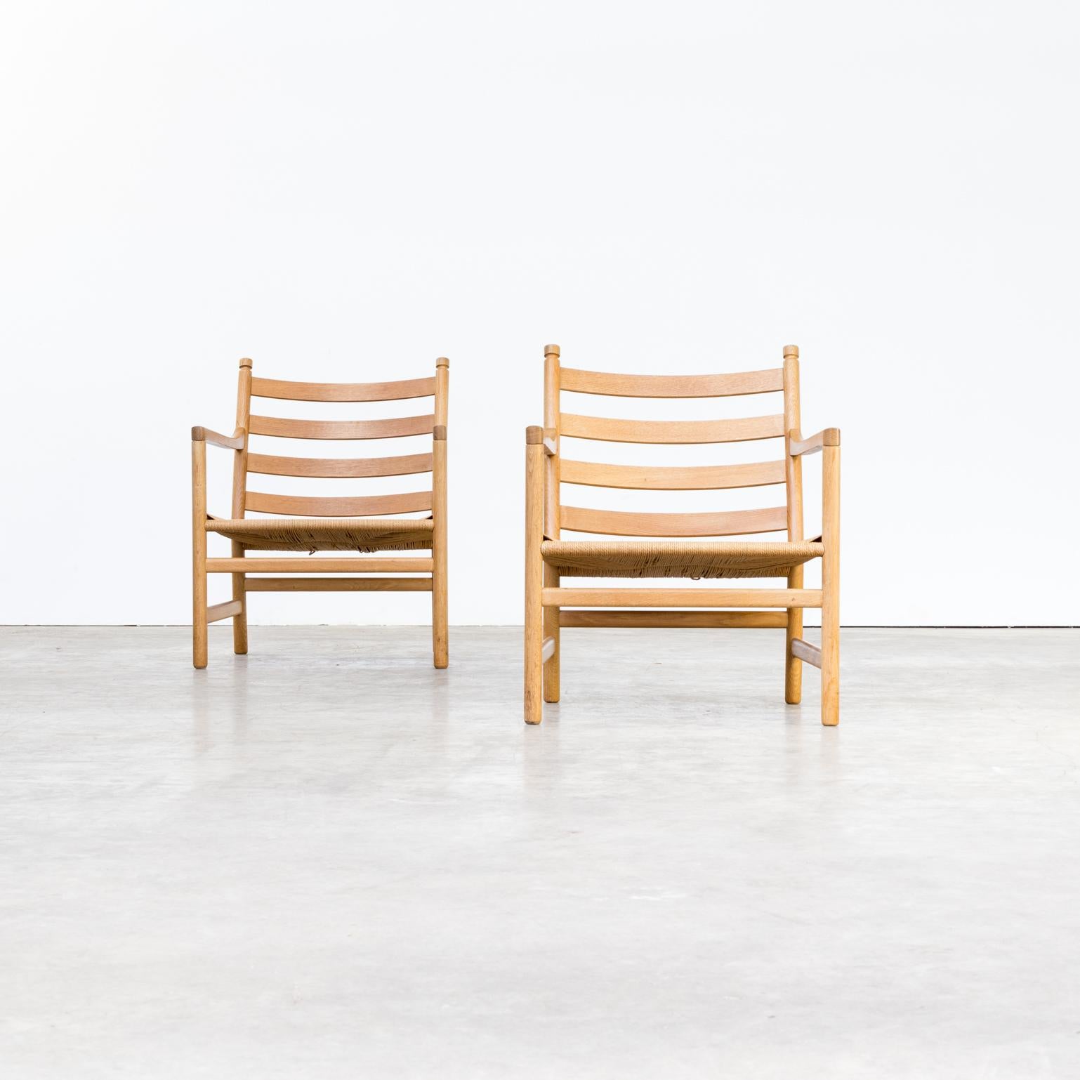 1960s Hans Wegner ‘CH44’ Fauteuils for Carl Hansen & Son Set of 2 In Good Condition For Sale In Amstelveen, Noord