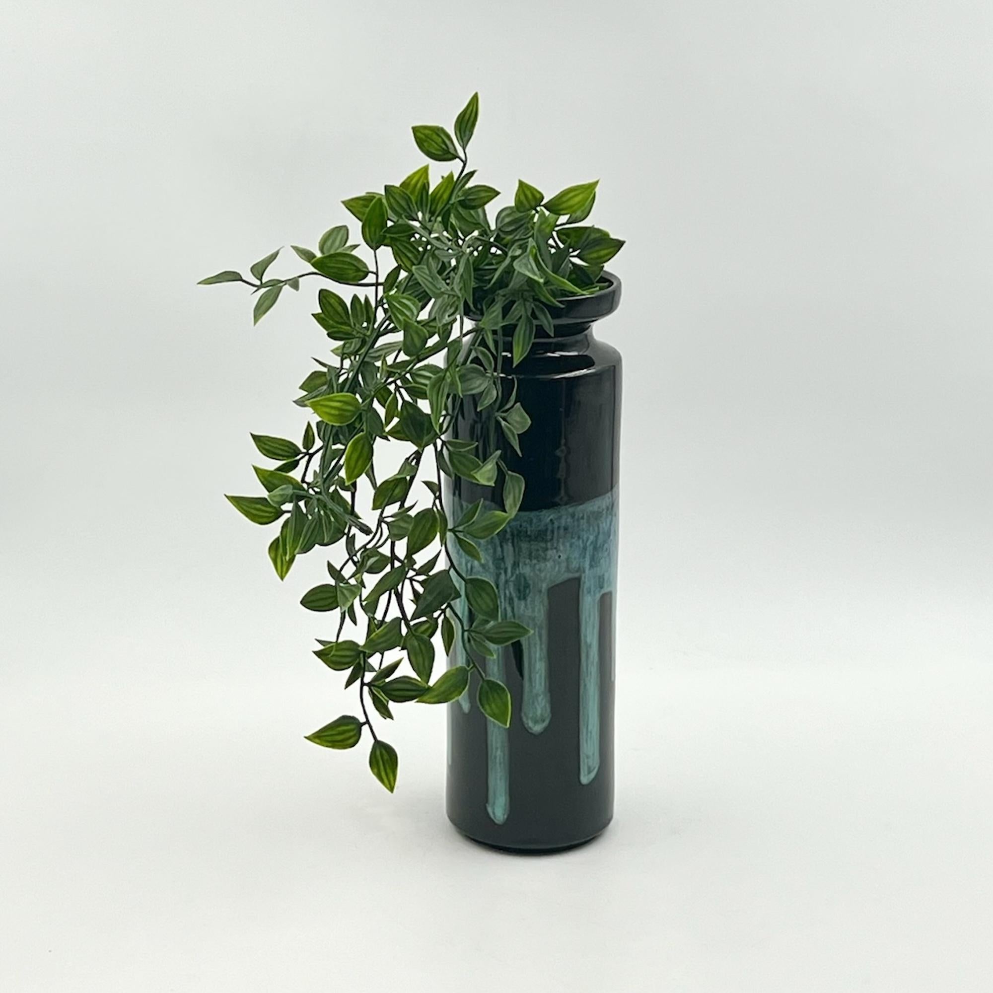 Mid-Century moderno Vaso in ceramica italiana degli anni '60 di Caruso Politi Recanati - Design nero e turchese in vendita