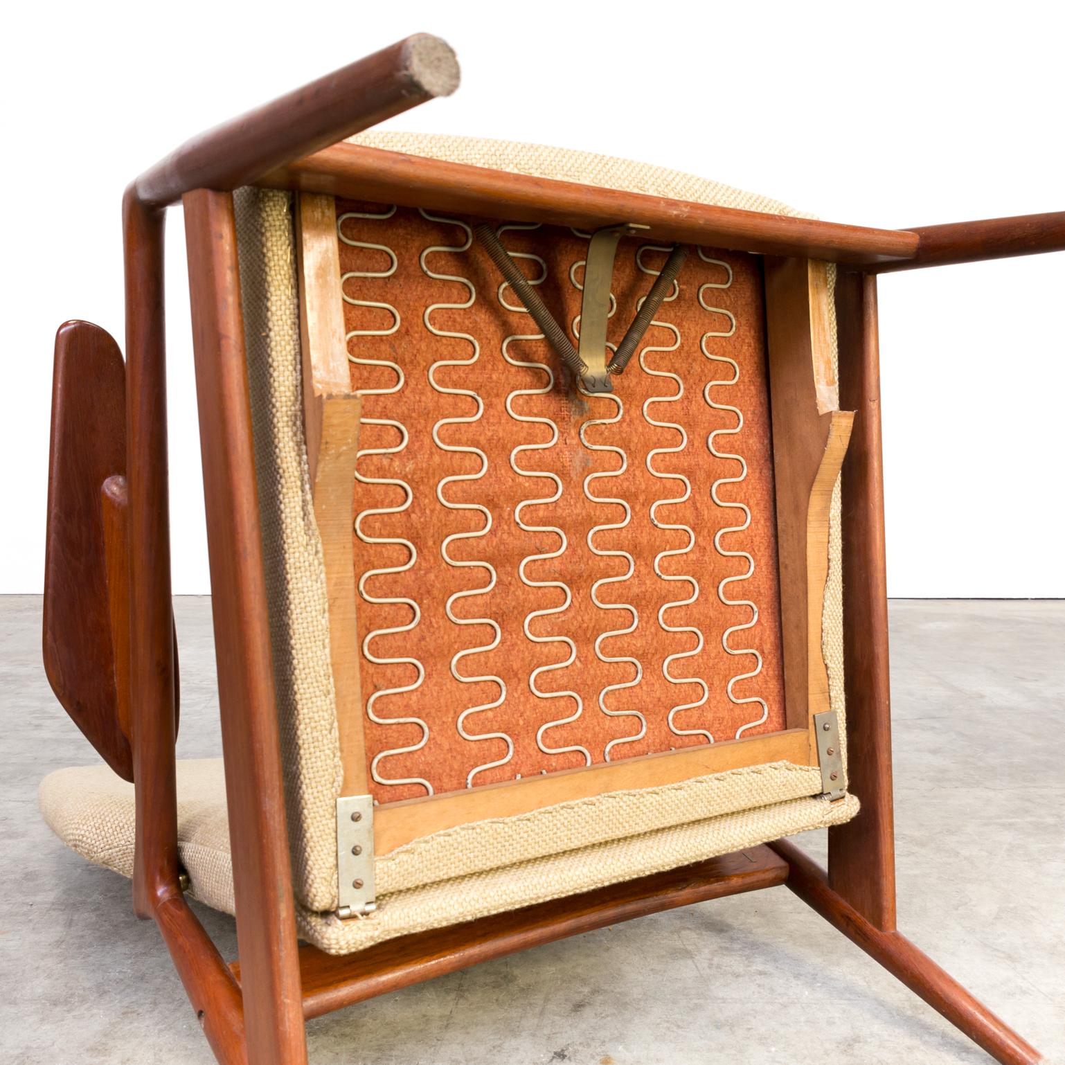 1960s John Boné Teak and Wool Adjustable Lounge Chair for Advance Design For Sale 4
