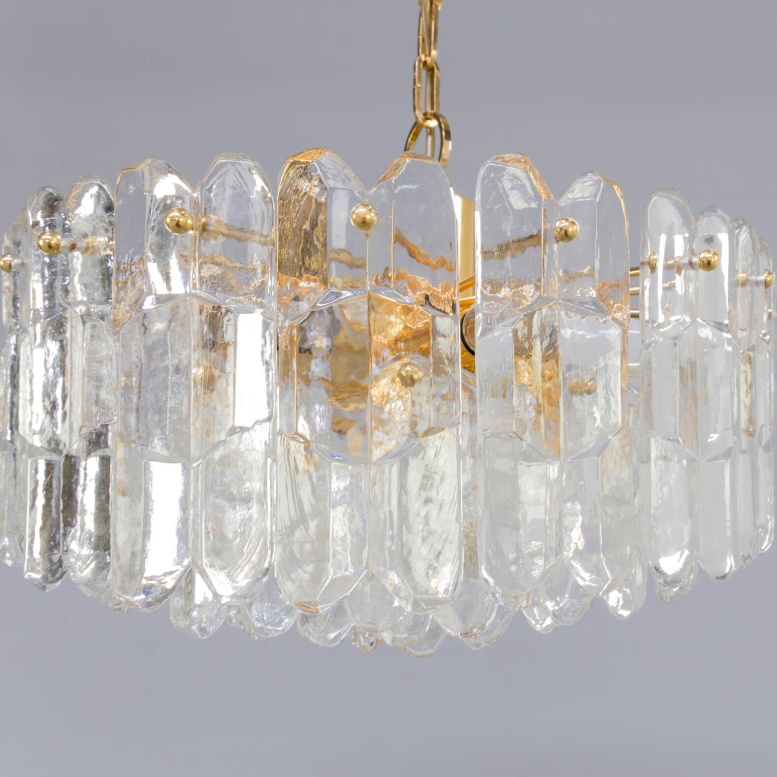 1960s J.T. Kalmar Brass and Glass Pendant Hanging Lamp for Kalmar For Sale 3