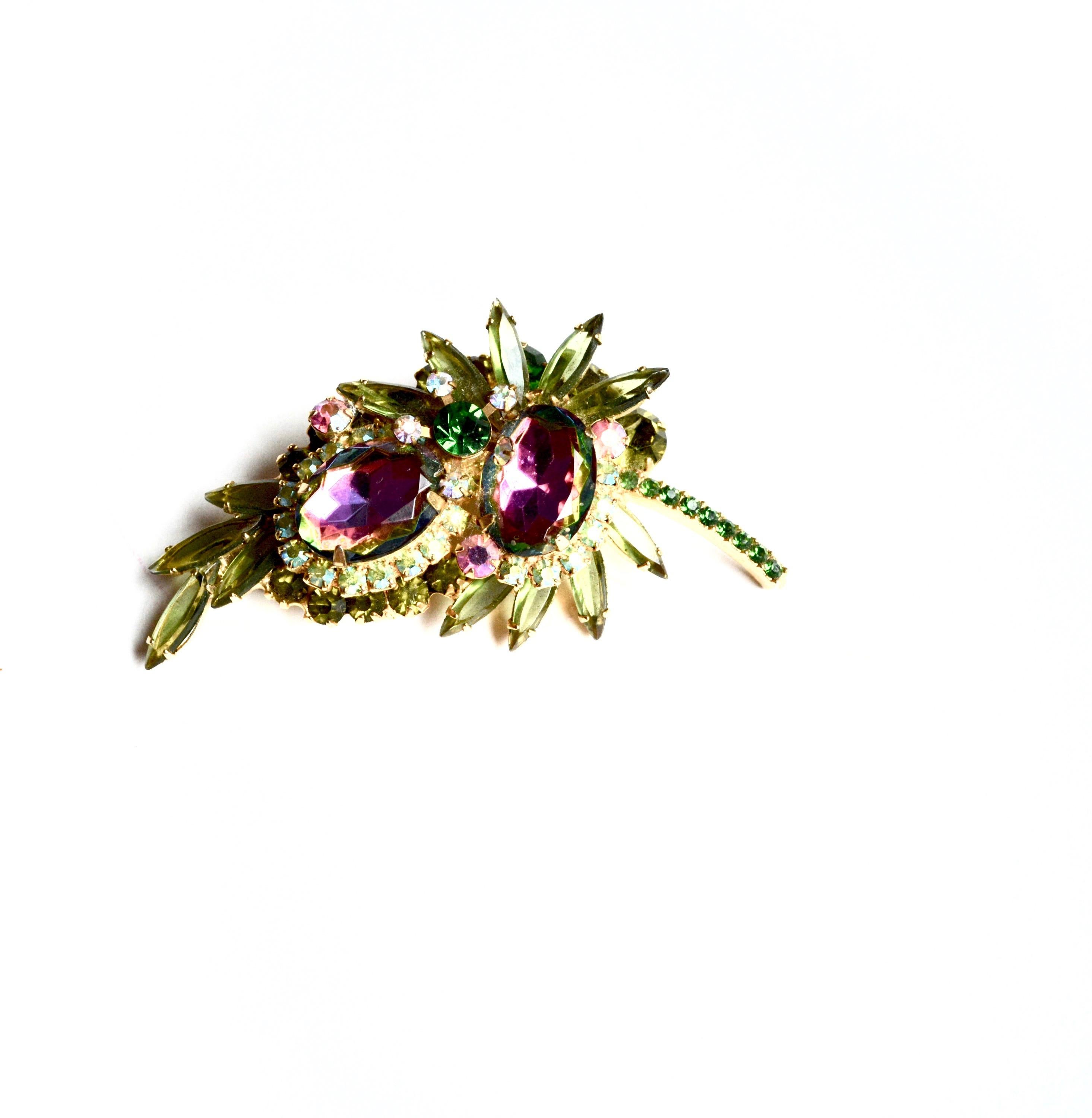60s Juliana Watermelon Brooch In Good Condition For Sale In Litchfield County, CT