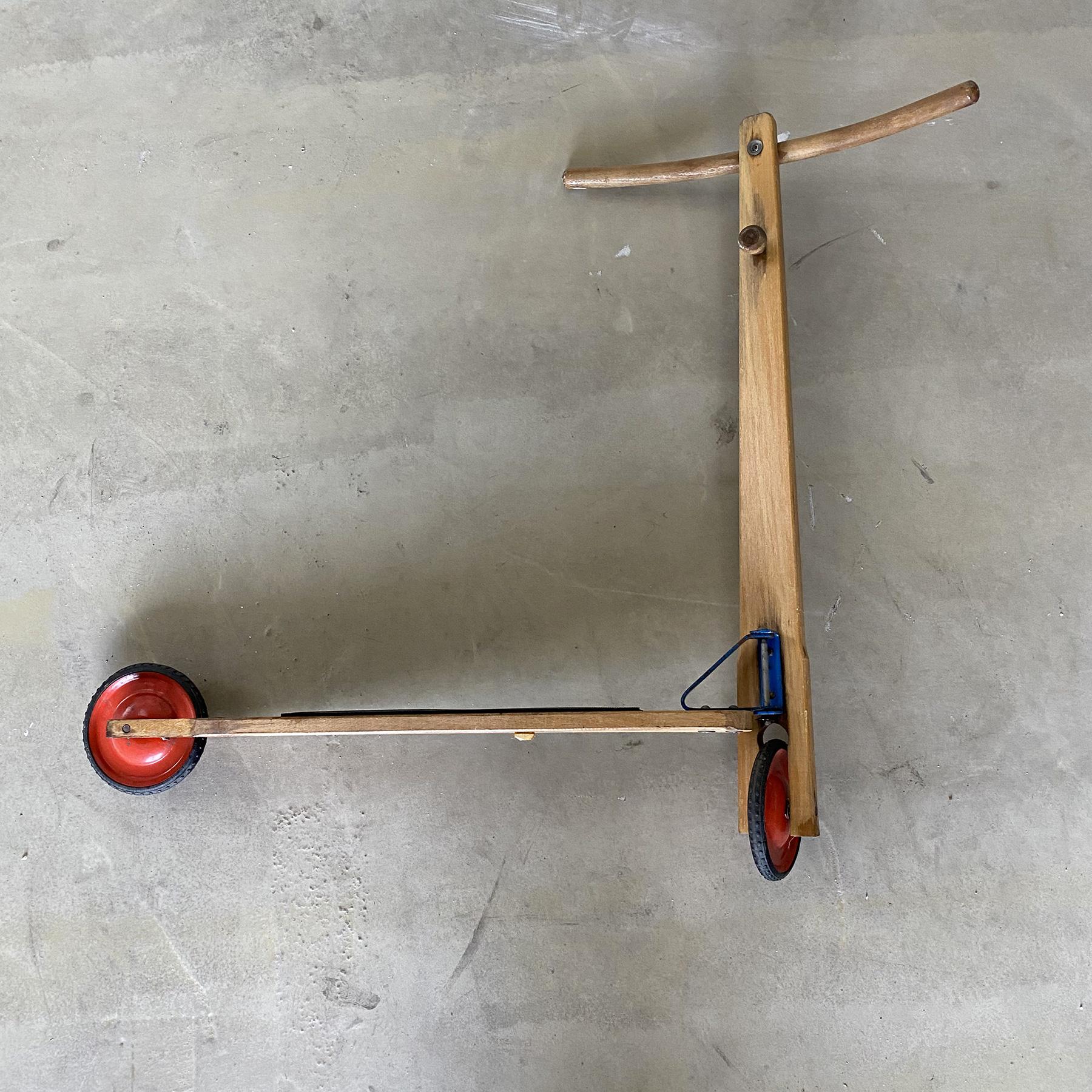 Italian 60's Junior model scooter For Sale