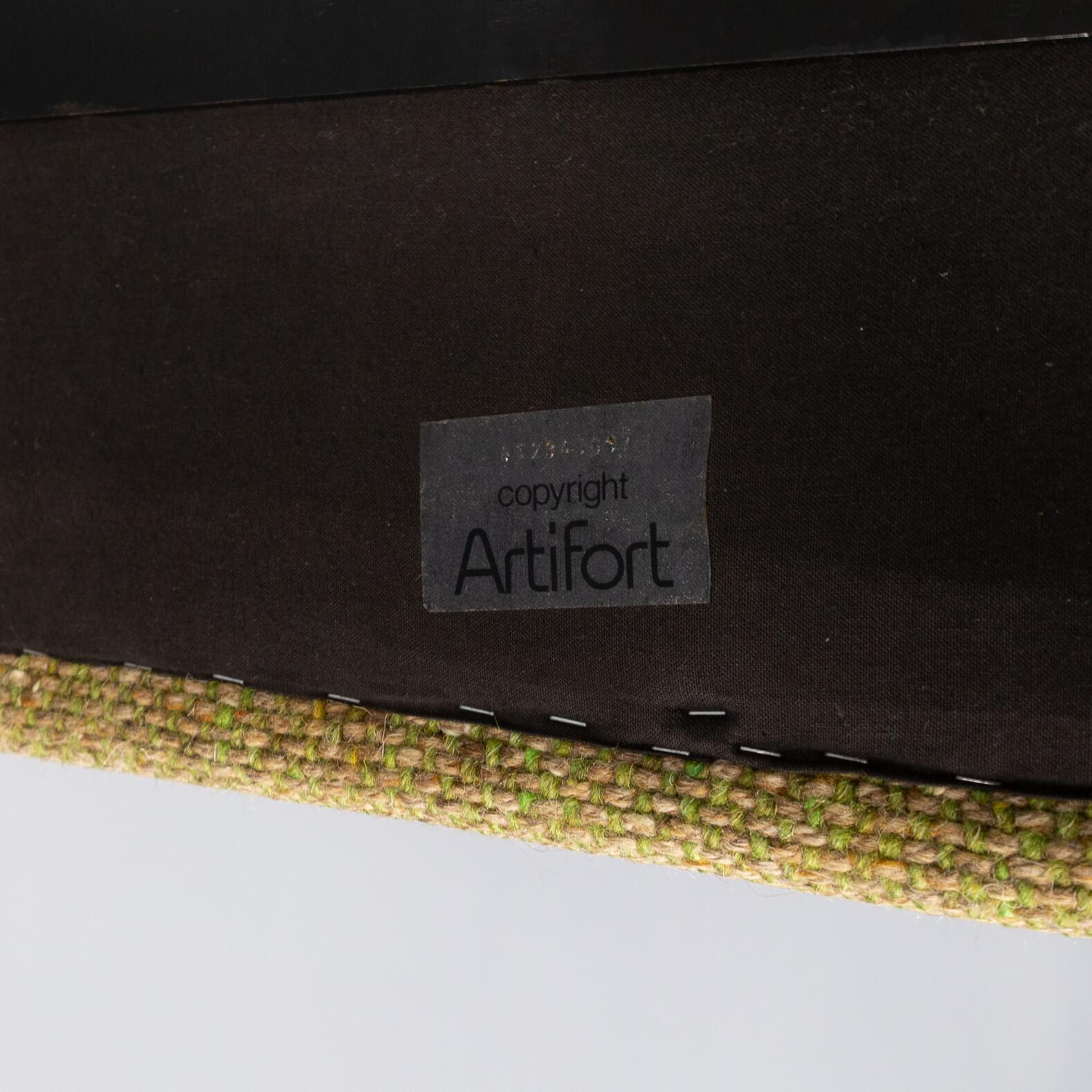 60s Kho Liang Ie C684 Two Seat Sofa for Artifort For Sale 3