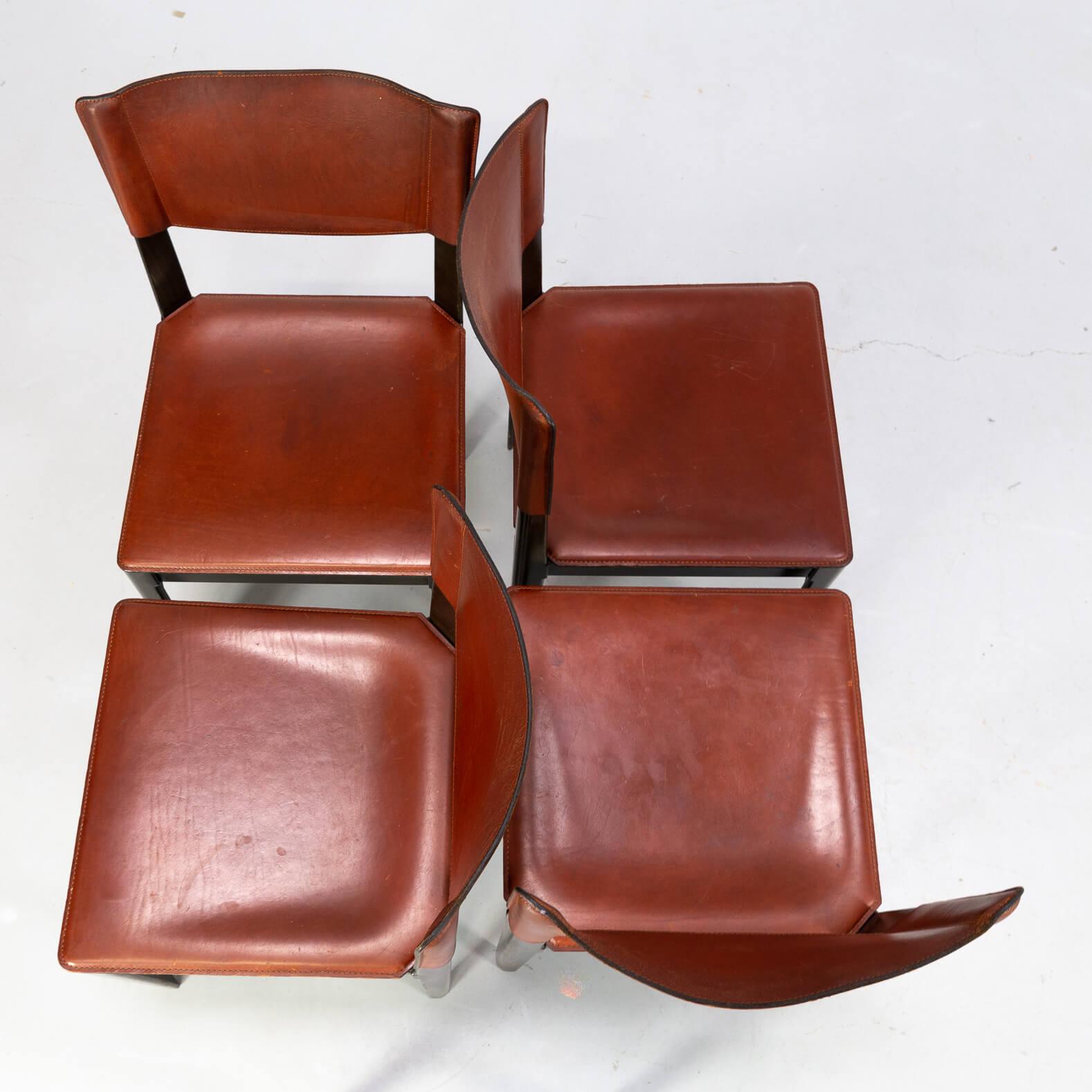 1960s Leather Dining Chairs on Wooden Feet for Matteo Grassi Set of 4 For Sale 6