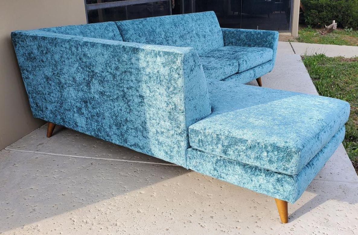 American 60s Low Slung Style Sectional Tapered Legs Aqua Green Crushed Velvet Upholstery For Sale