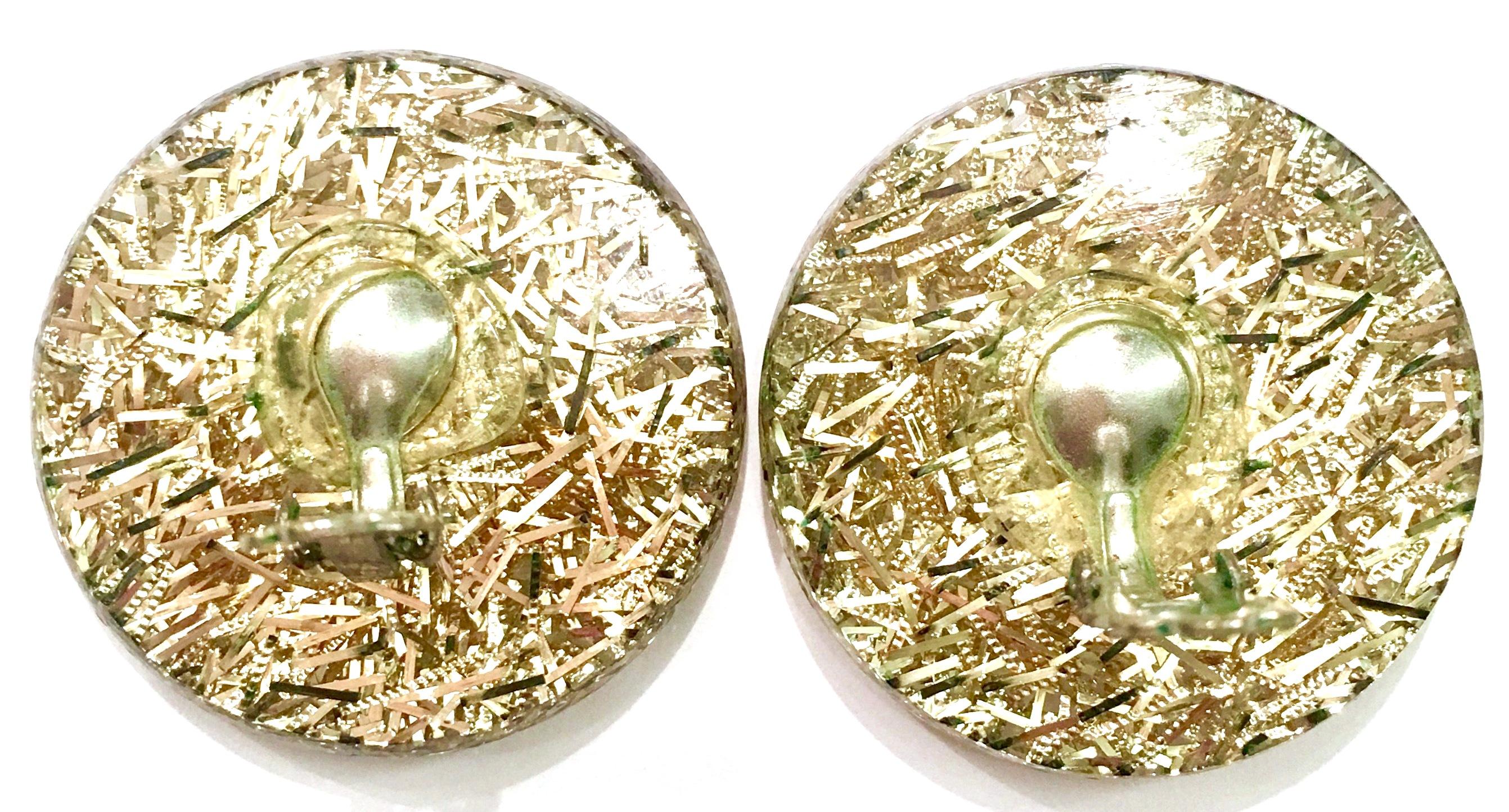 60'S Lucite Gold Fleck Confetti Disc Earrings For Sale 2