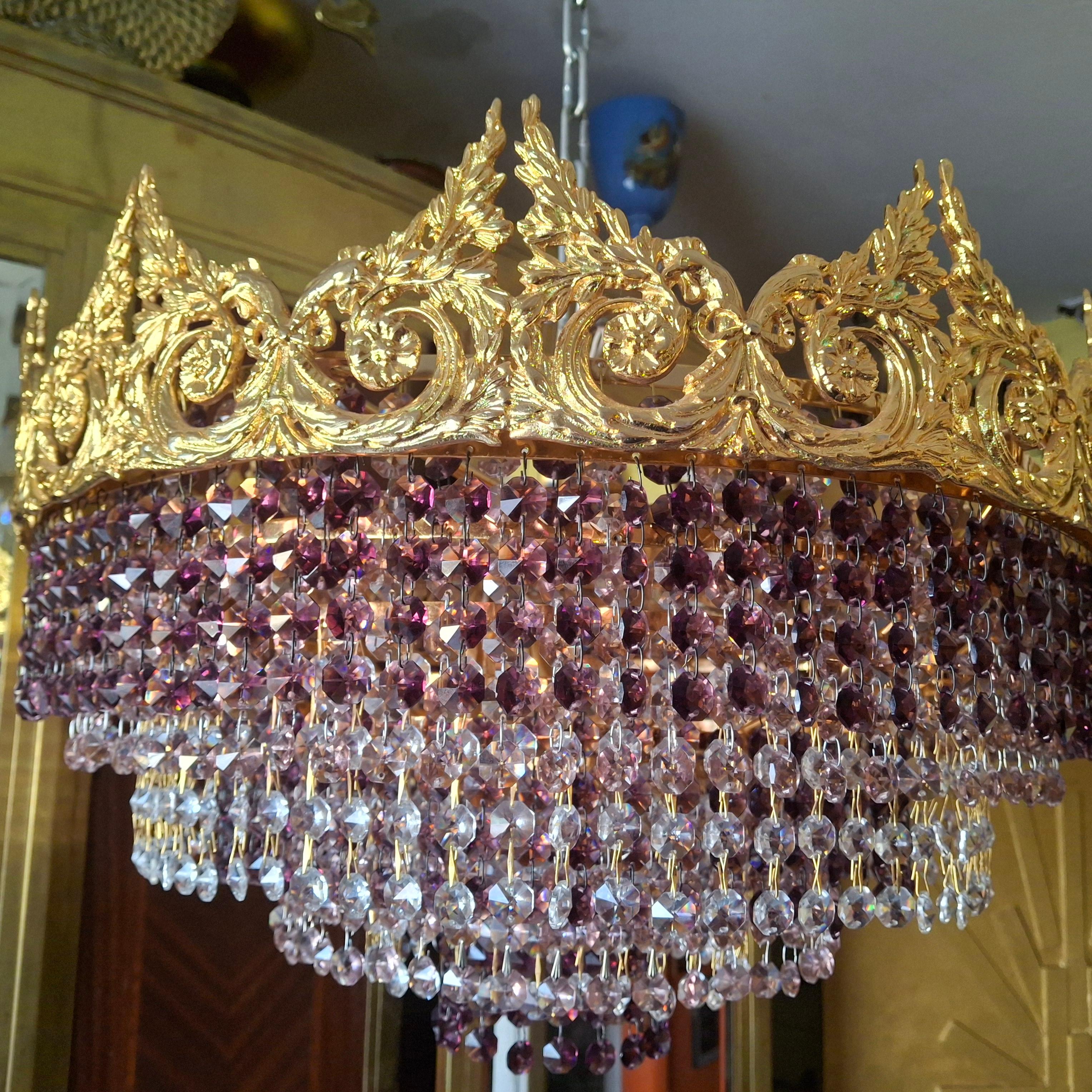 '60s Monumental Empire Gilt Bronze Amethyst Crystal Flush Mount Chandelier Palwa en vente 9