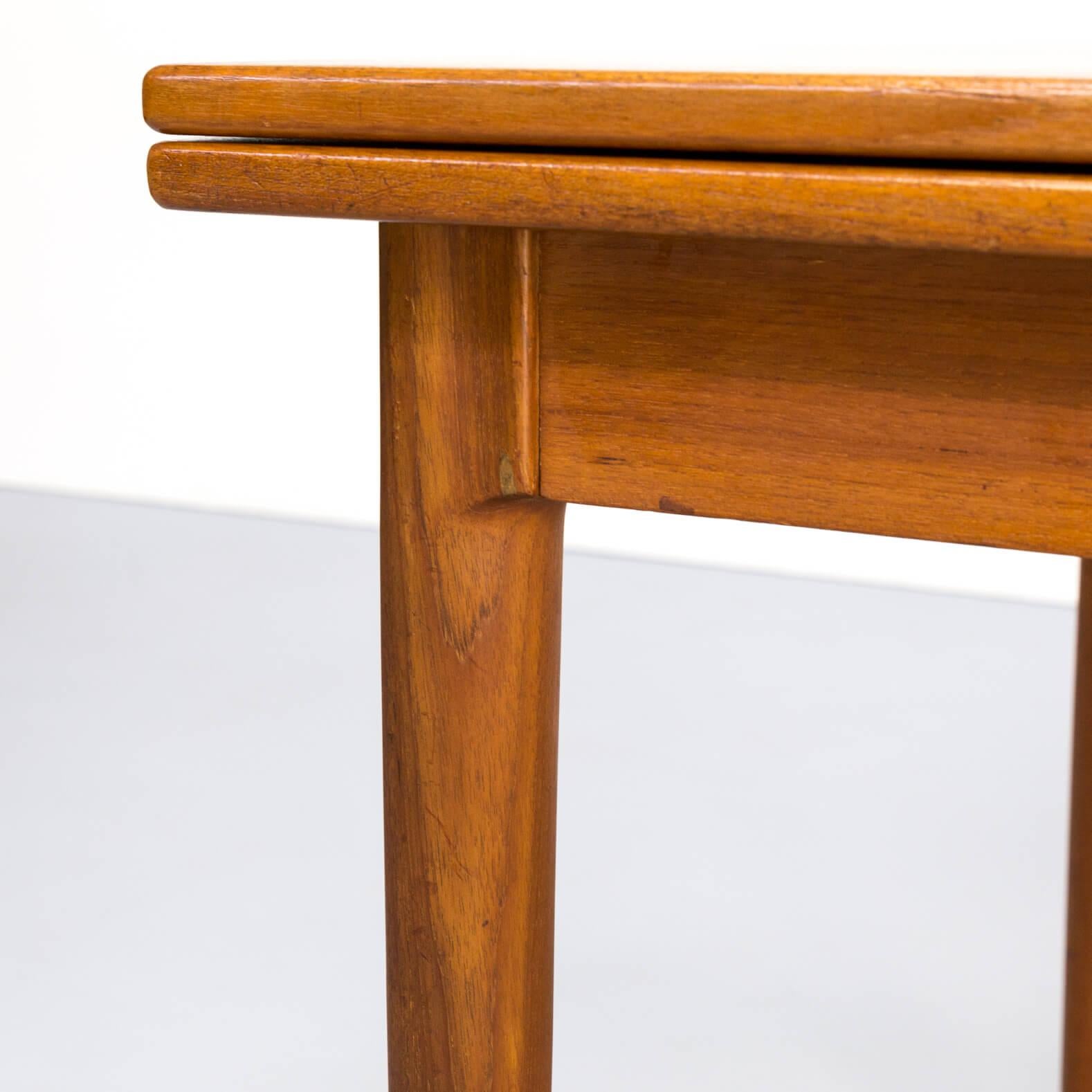 1960s Niels Otto Møller Extendable Dining Table ‘Model No 12’ for J.L. Møllers For Sale 3
