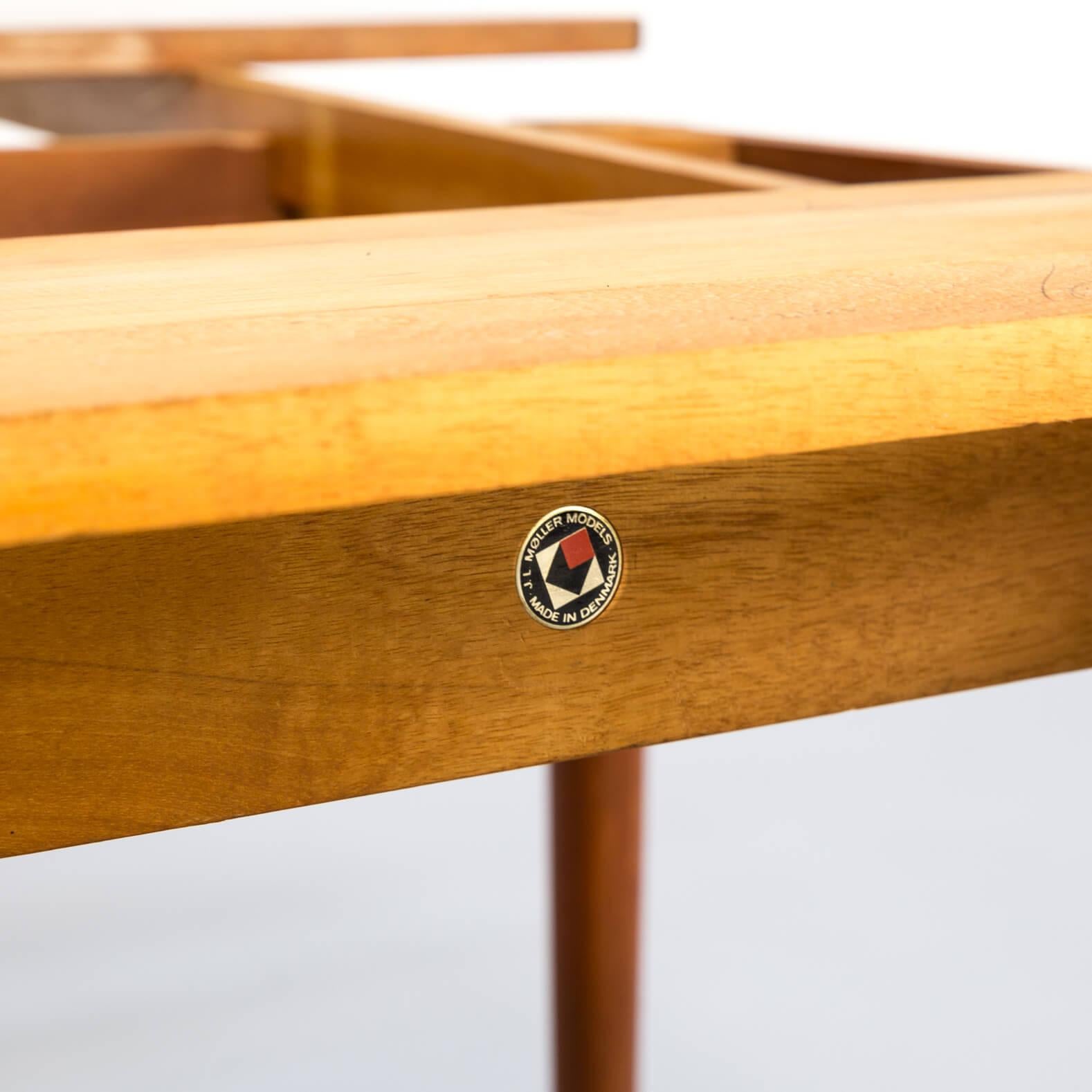 niels moller table