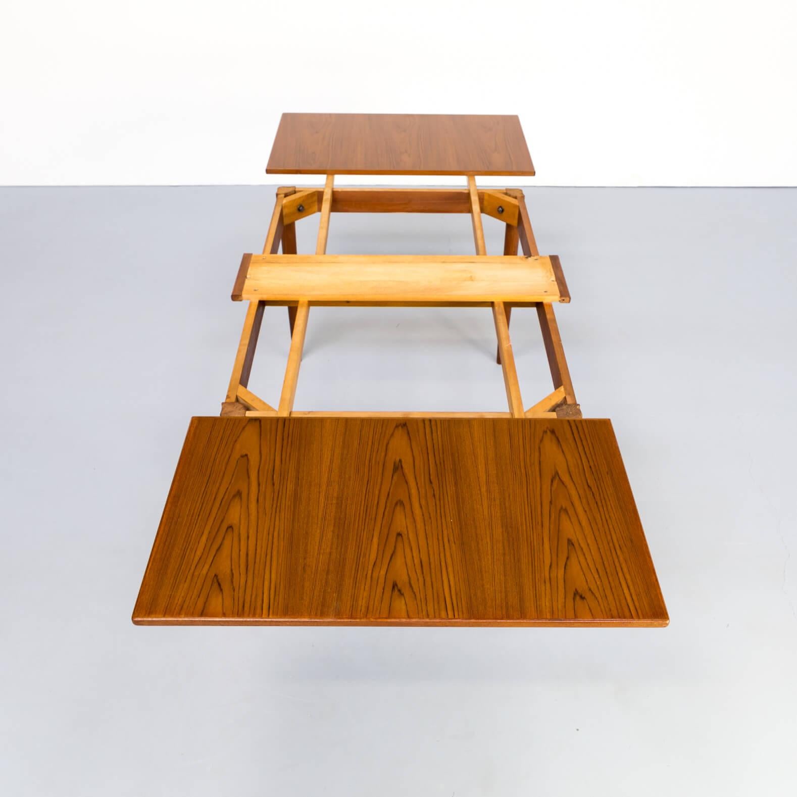 1960s Niels Otto Møller Extendable Dining Table ‘Model No 12’ for J.L. Møllers In Good Condition For Sale In Amstelveen, Noord