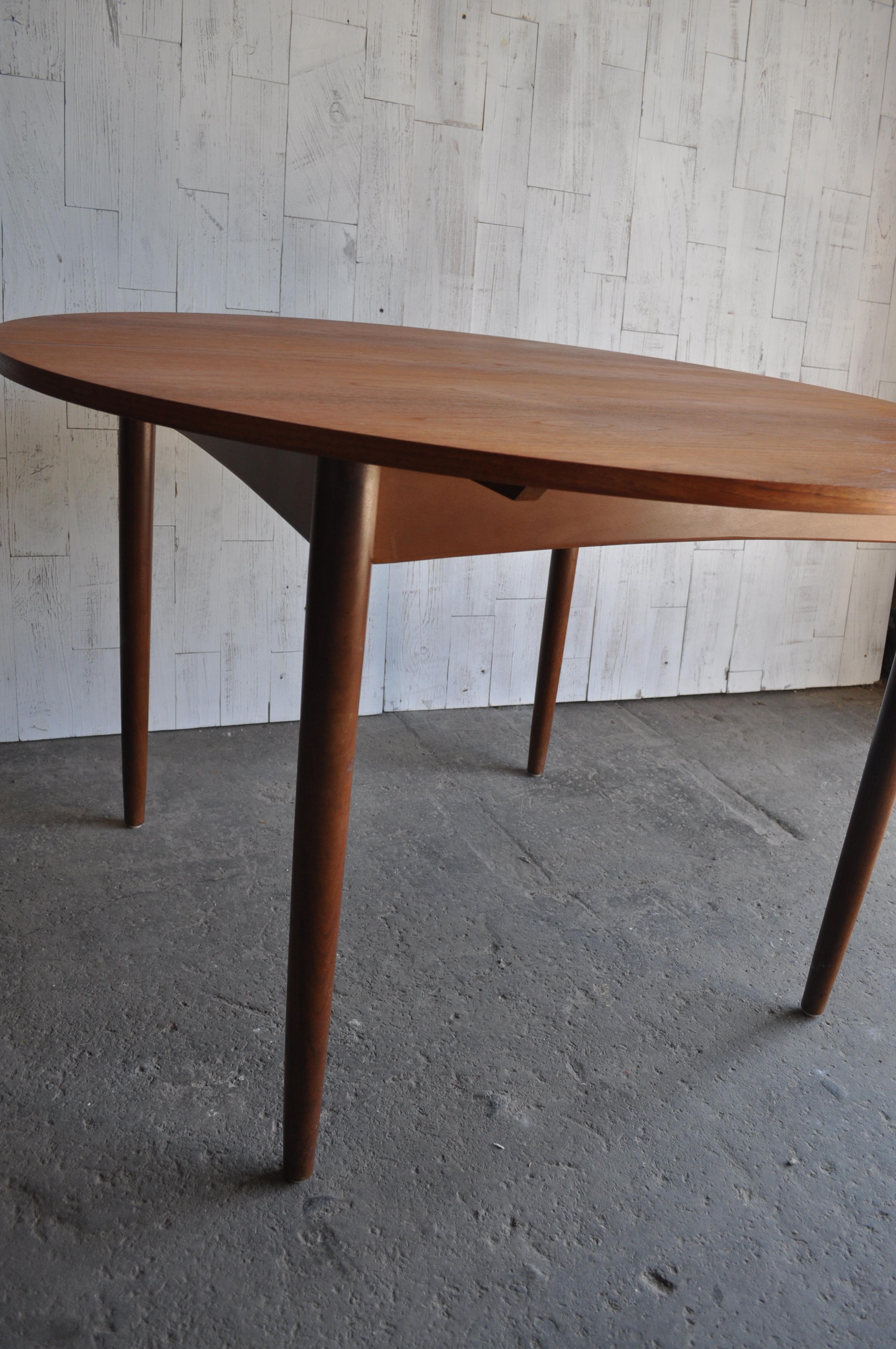 Danish 1960s Original G Plan E Gomme Vintage Midcentury Round Extending Dining Table For Sale