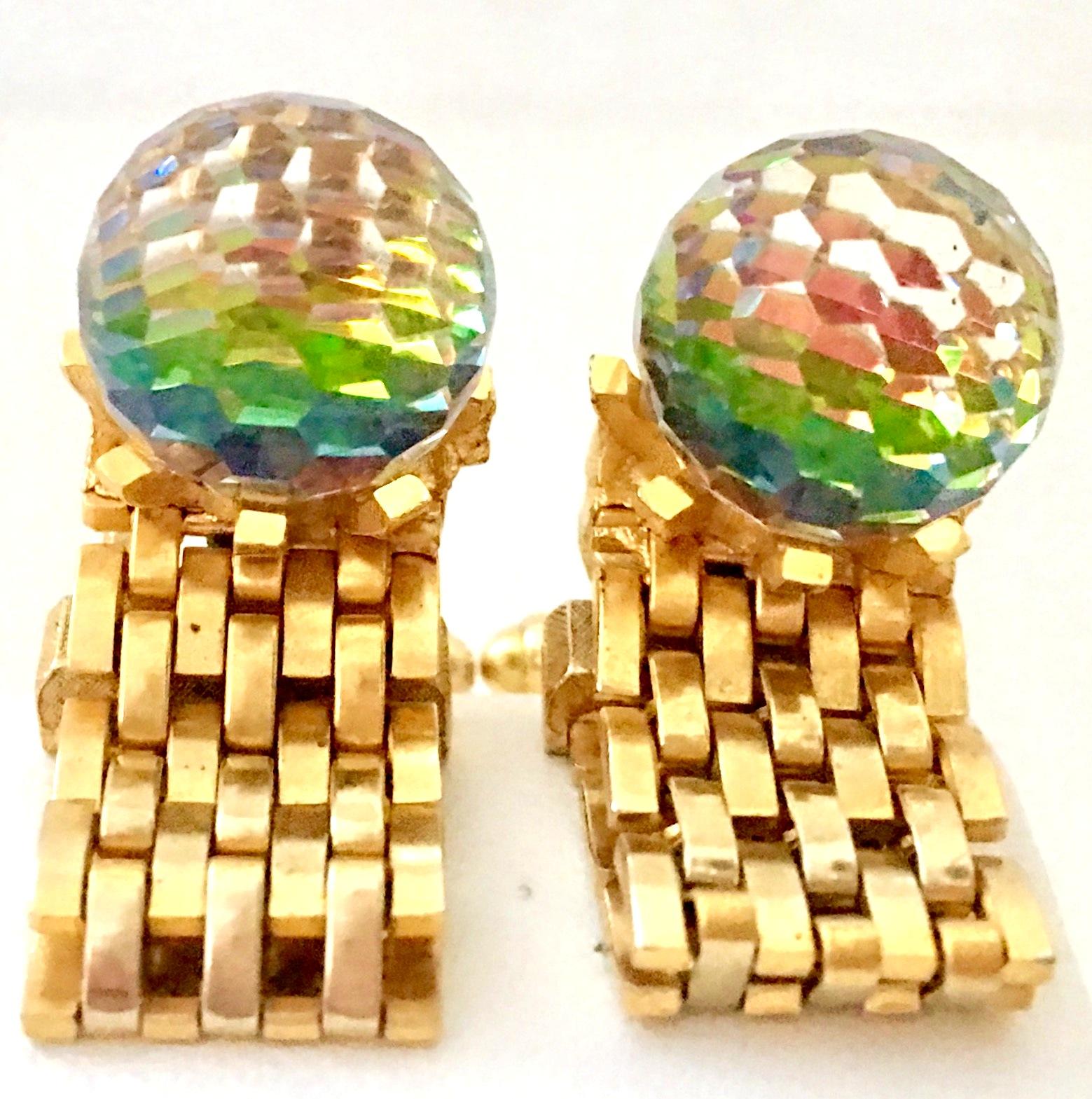 60'S Pair Of Gold Metal Mesh & Cut Crystal Ball Cuff Links By, Dante In Good Condition For Sale In West Palm Beach, FL