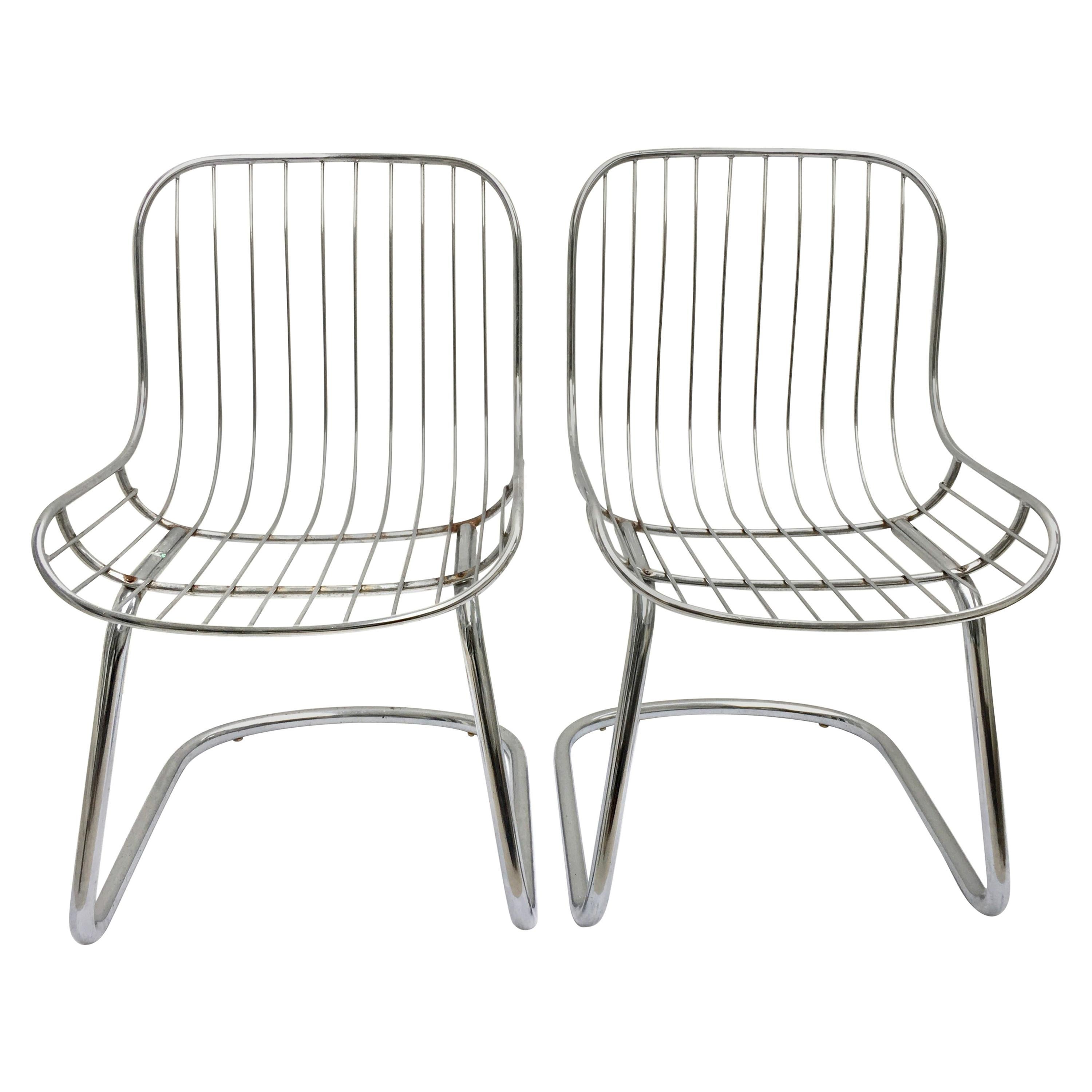 1960s Pair of Italian Gastone Rinaldi Style Chrome Wire Cantilever Chairs For Sale
