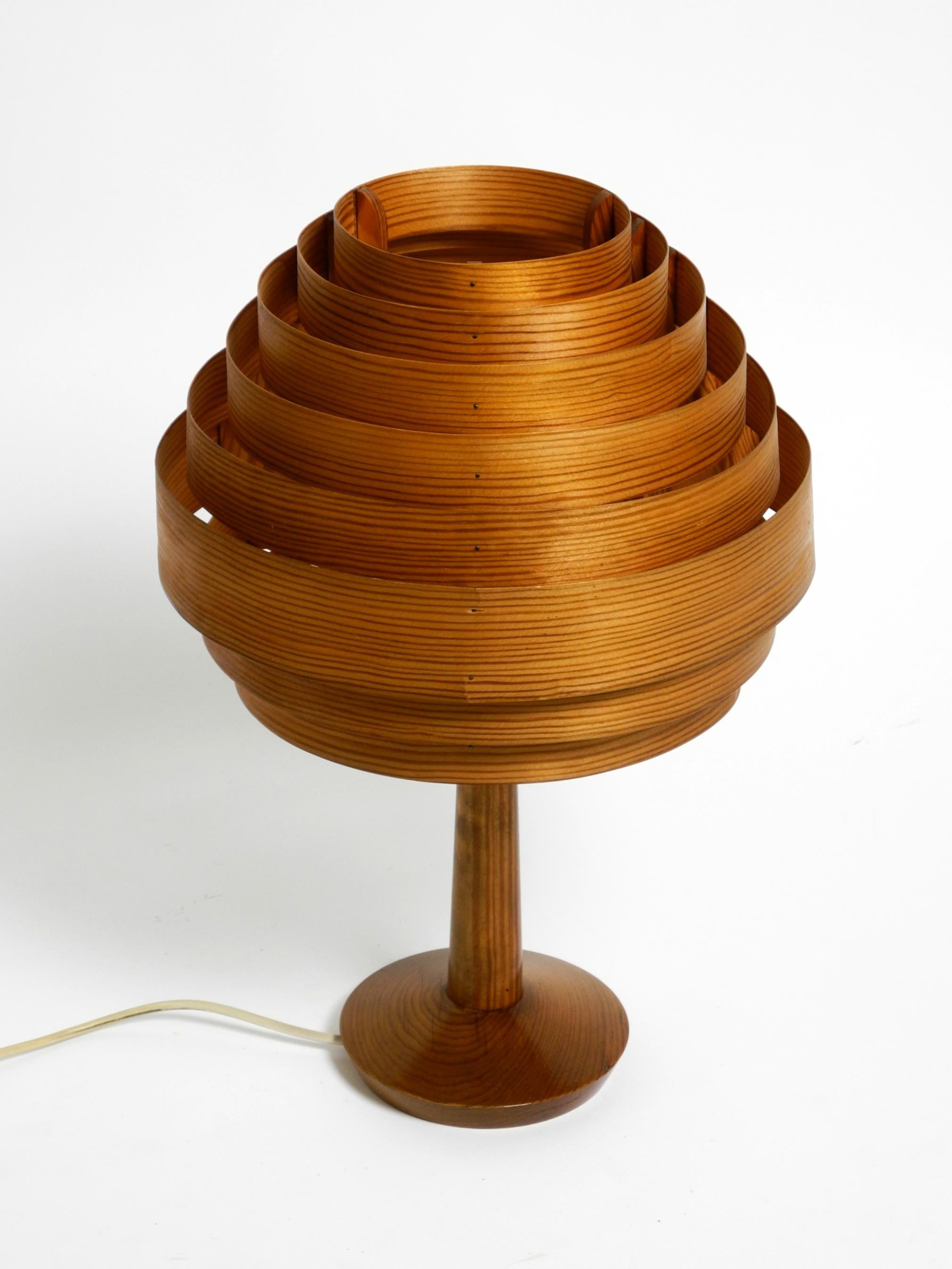 60s pine veneer lamella table lamp by Hans Agne Jakobsson  Markaryd Sweden For Sale 5