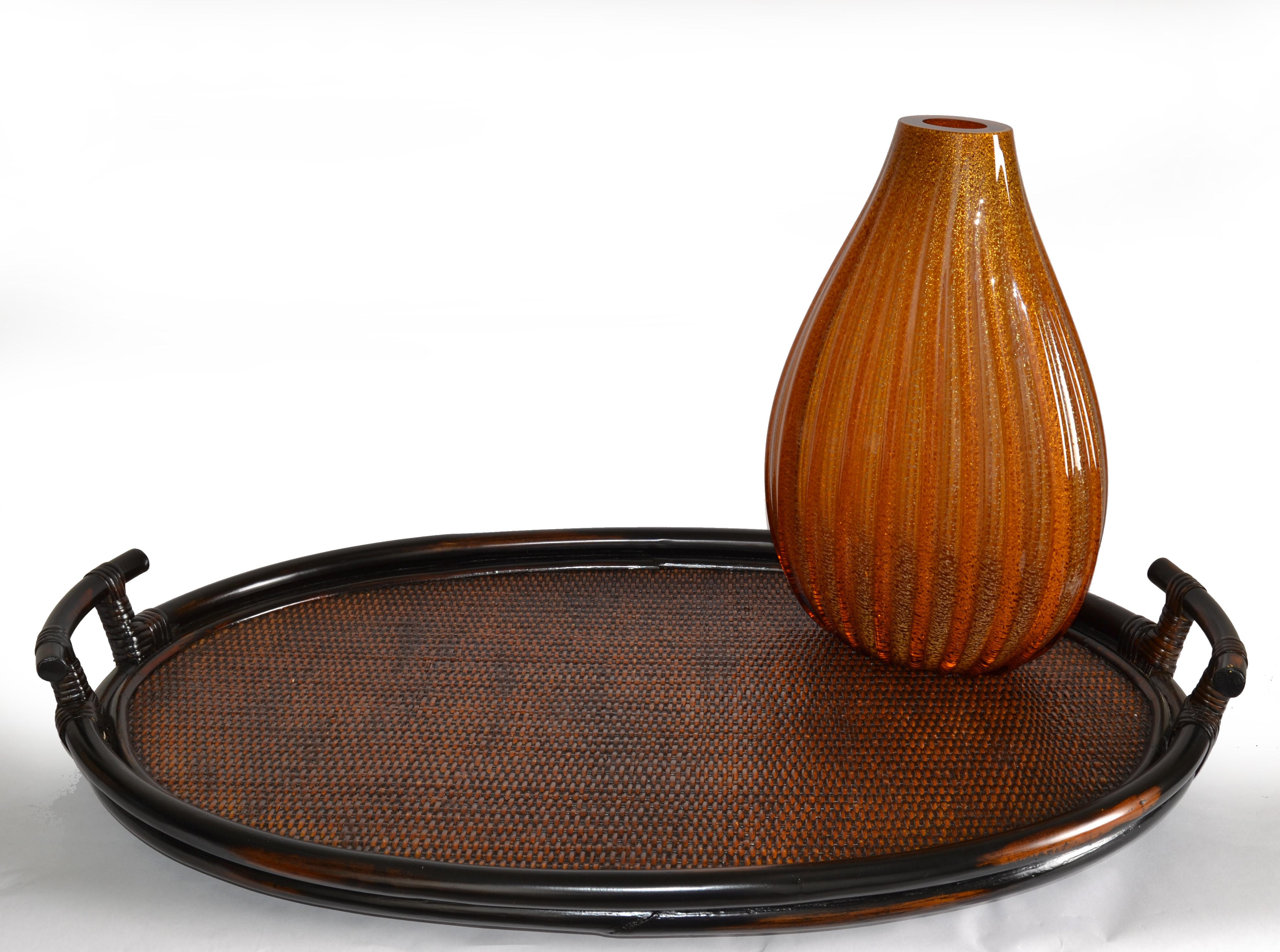 Vaso grande anni '60 di Seguso Murano, soffiato, scanalato e incamiciato d'oro. in vendita 4